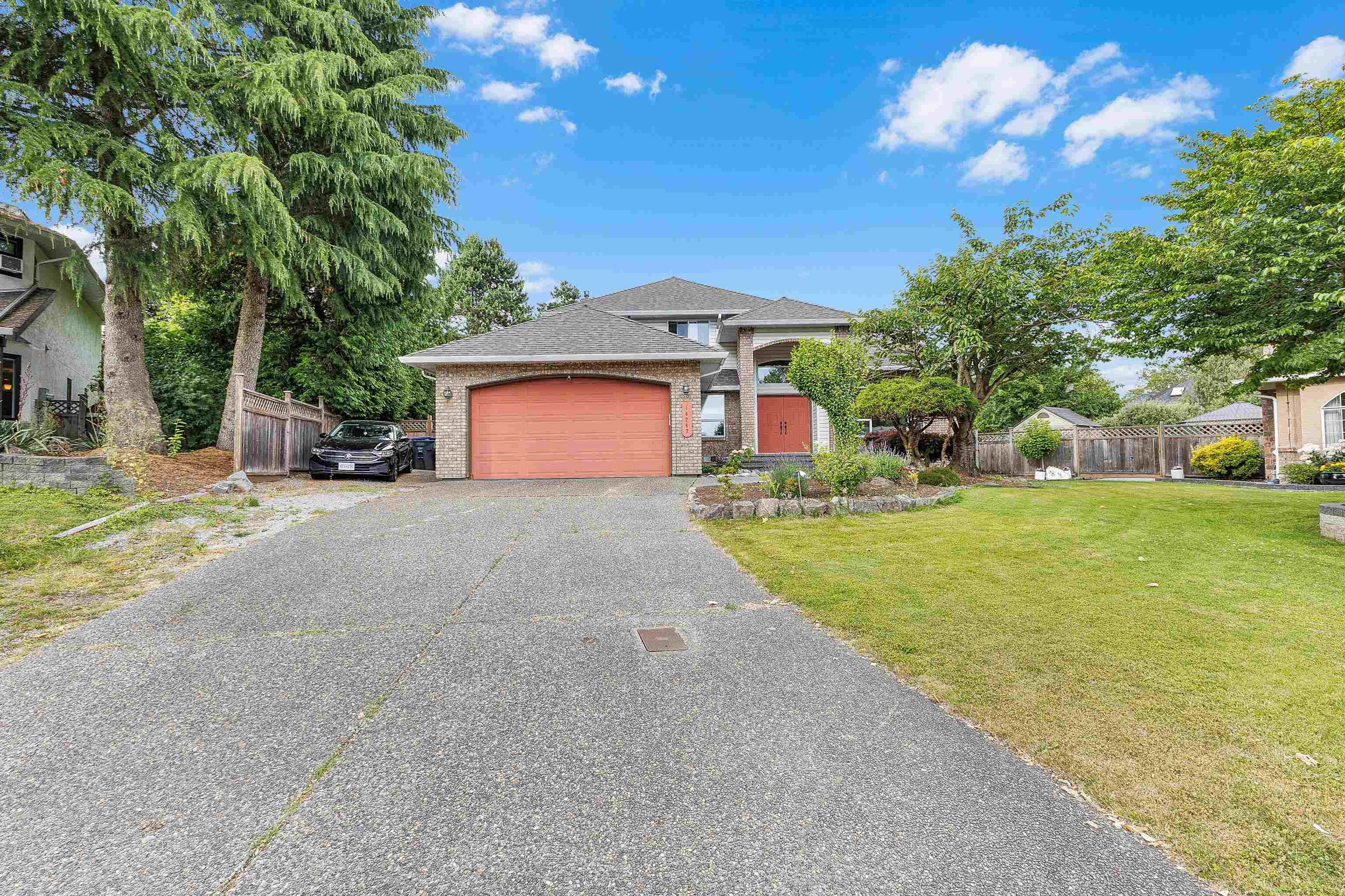 86 Avenue, Surrey, BC V3W 0S6