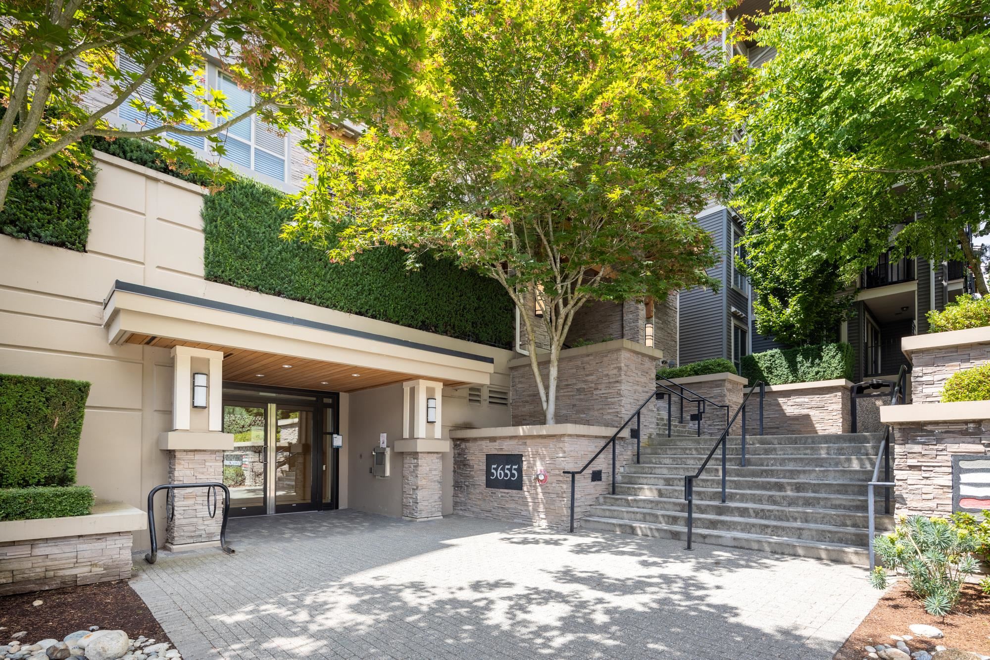 5655 210a Street #323, Langley, BC V3A 0G4