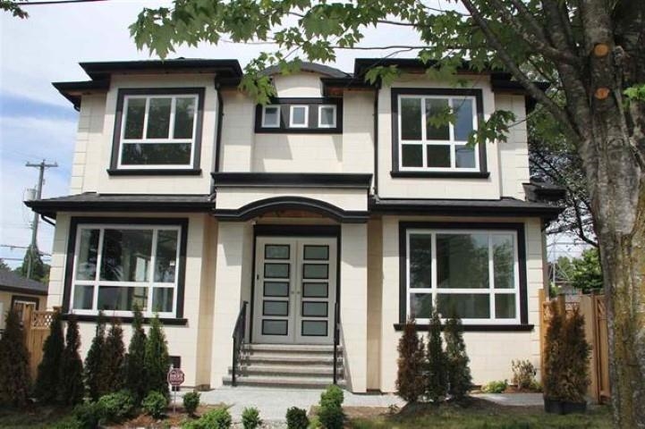 3699 Napier Street, Vancouver, BC V5K 4T2
