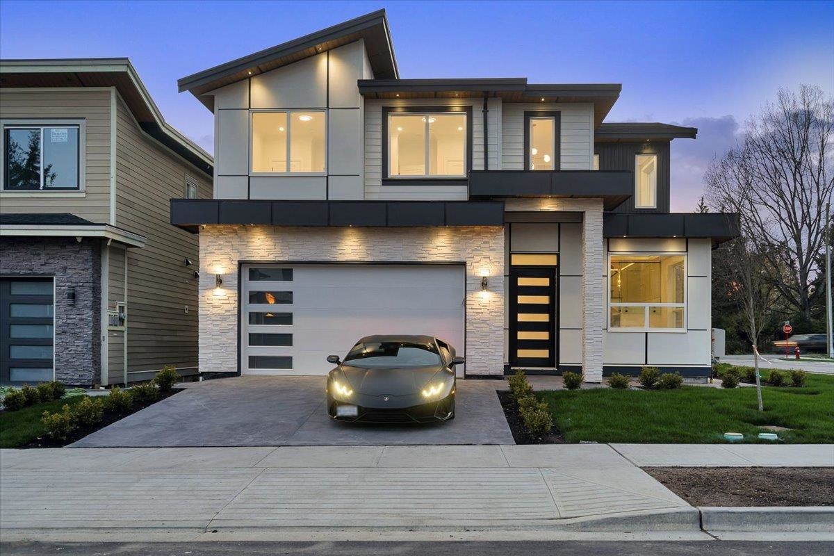 204a Street, Langley, BC V2Y 3S7