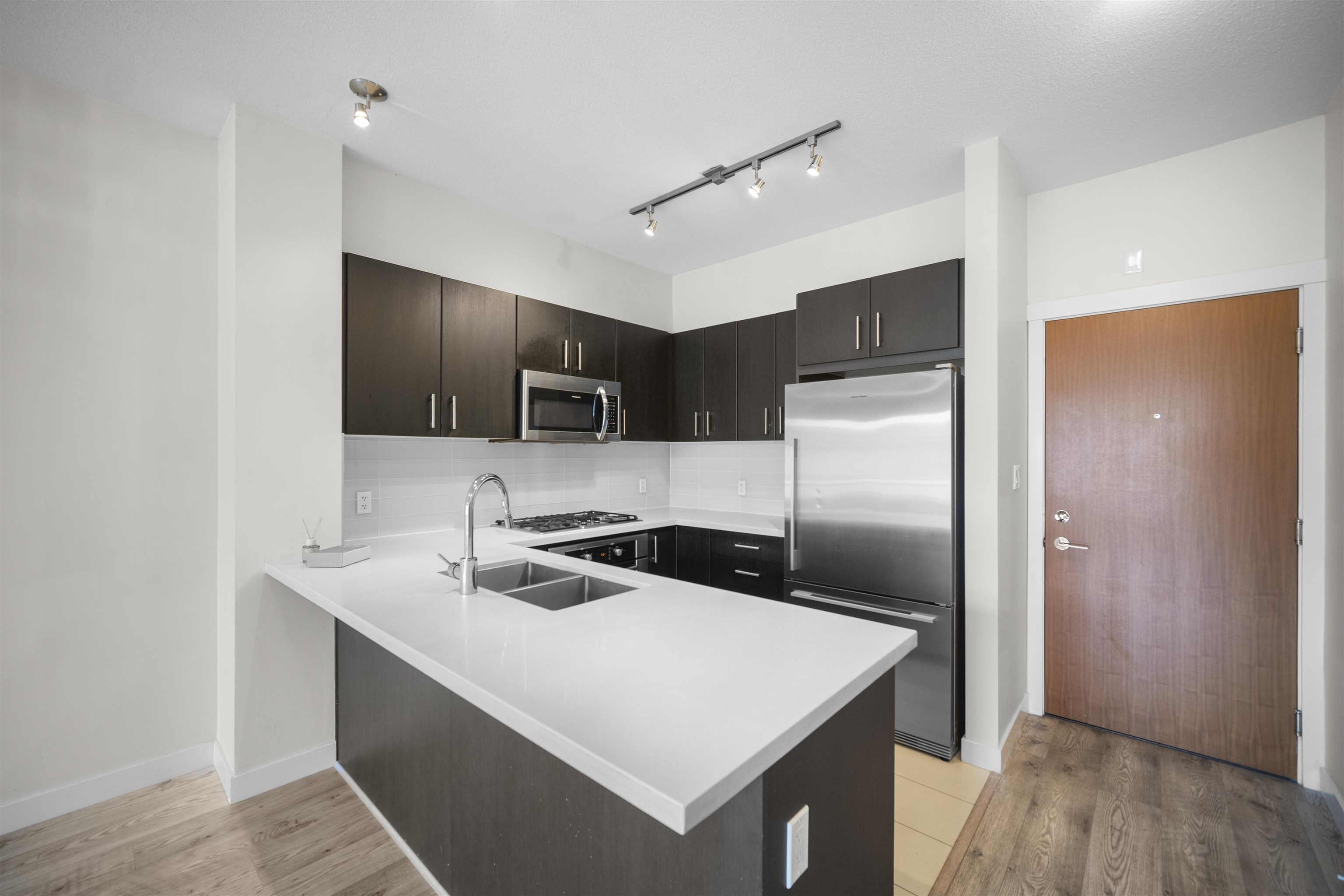 3163 Riverwalk Avenue #415, Vancouver, BC V5S 0A8