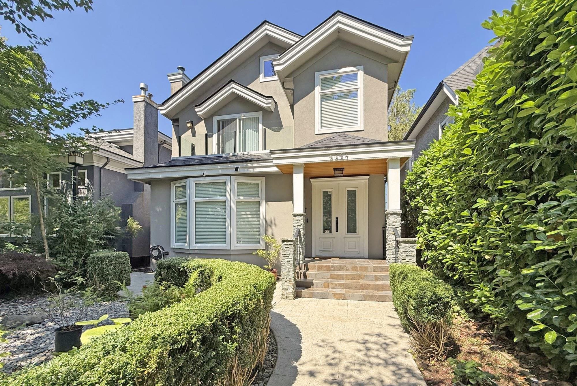4447 West 15th Avenue, Vancouver, BC V6R 3B1