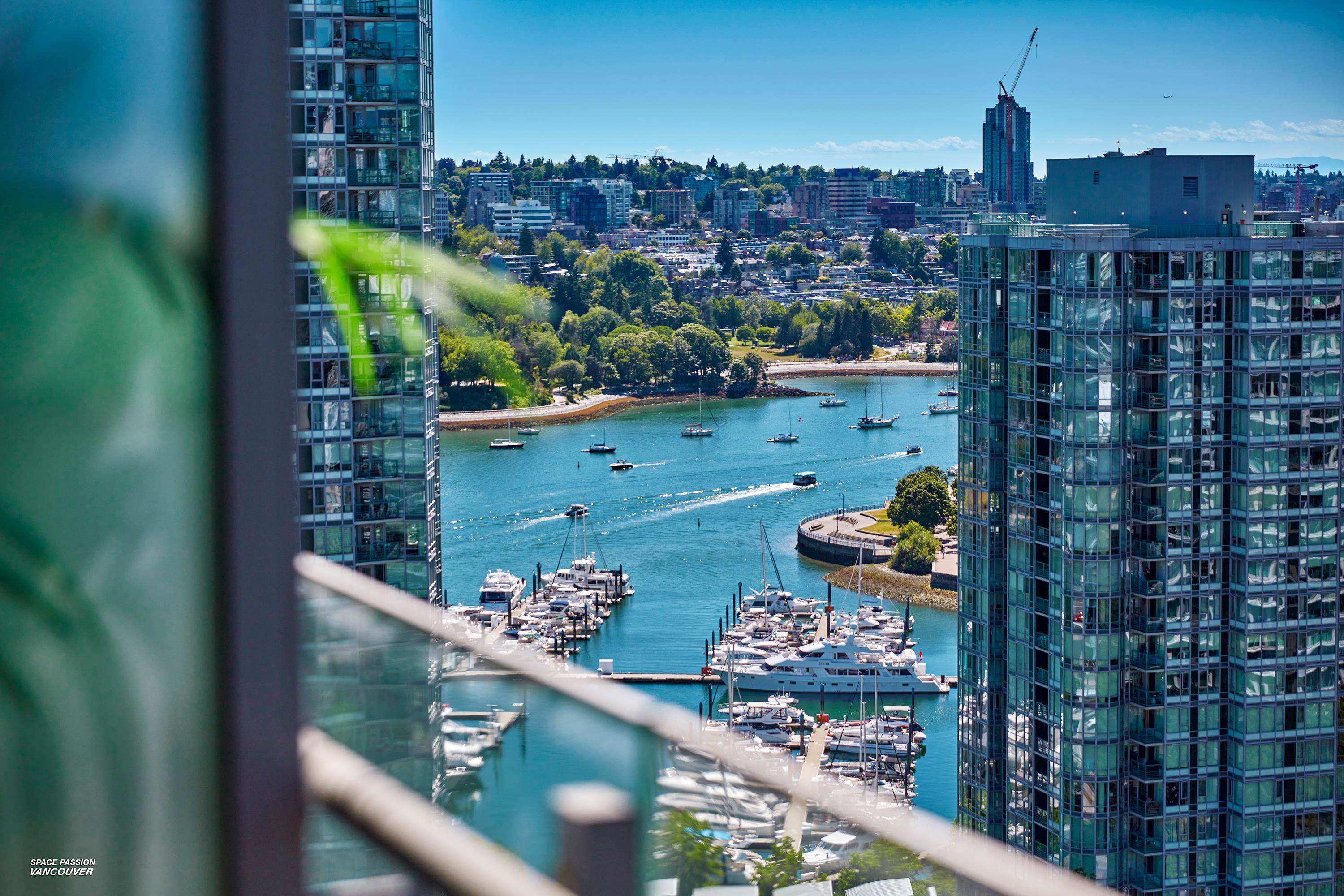 89 Nelson Street #2421, Vancouver, BC V6Z 0E7