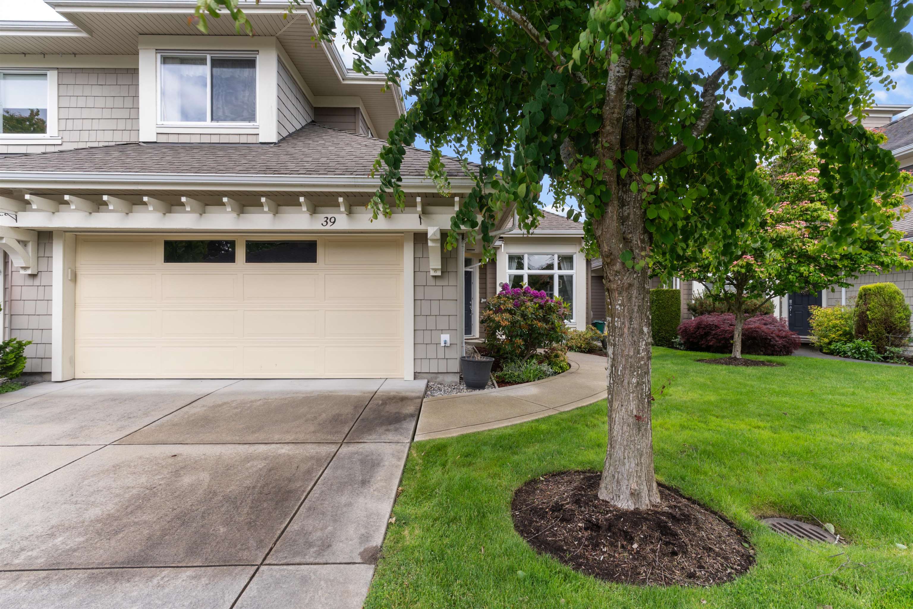 5300 Admiral Way #39, Delta, BC V4K 5G6