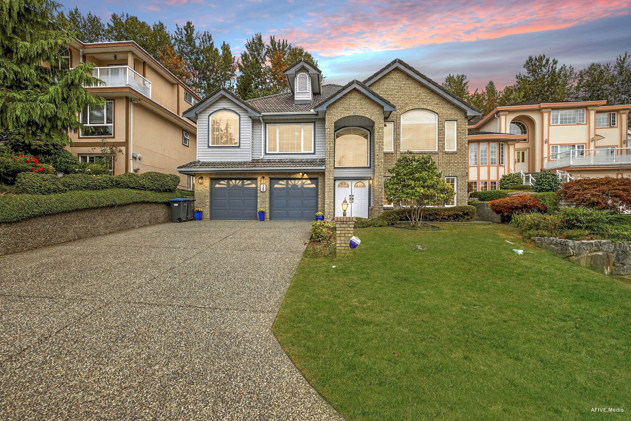 38 Timbercrest Drive, Port Moody, BC V3H 4T7