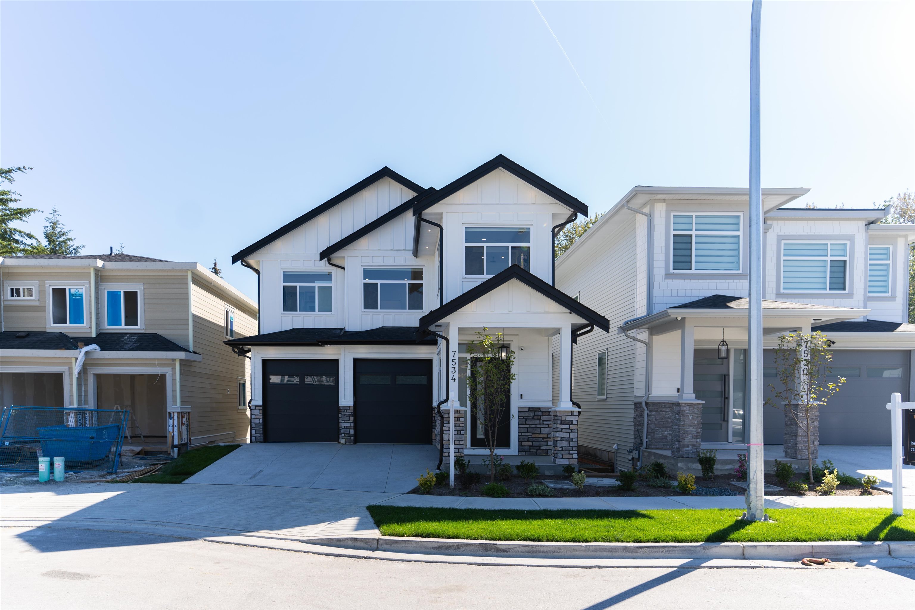 205a Street, Langley, BC V2Y 1V5