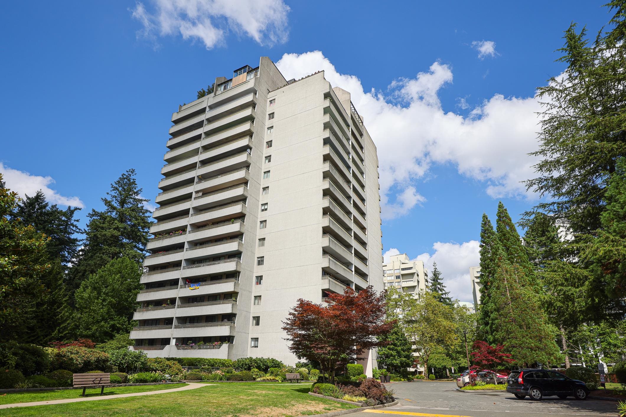 4134 Maywood Street #302, Burnaby, BC V5H 4C9