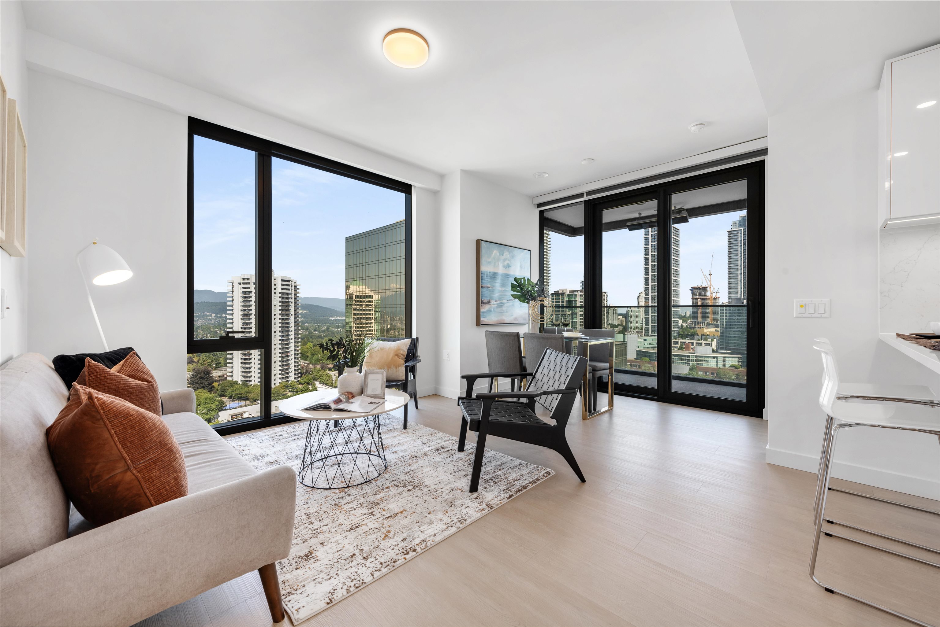 5987 Wilson Ave #1409, Burnaby, BC V5H 0L7