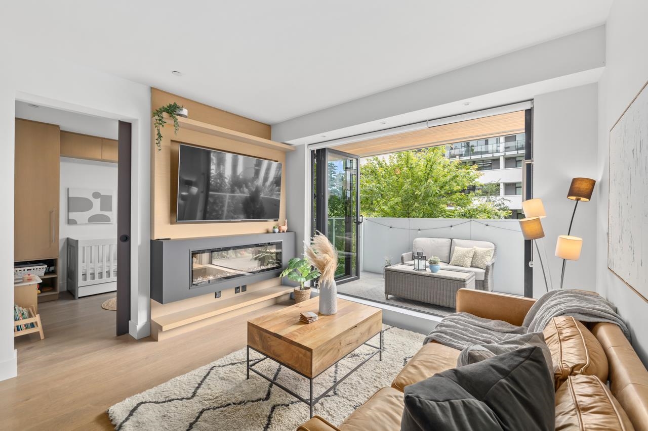 5089 Quebec Street #205, Vancouver, BC V5W 0E5