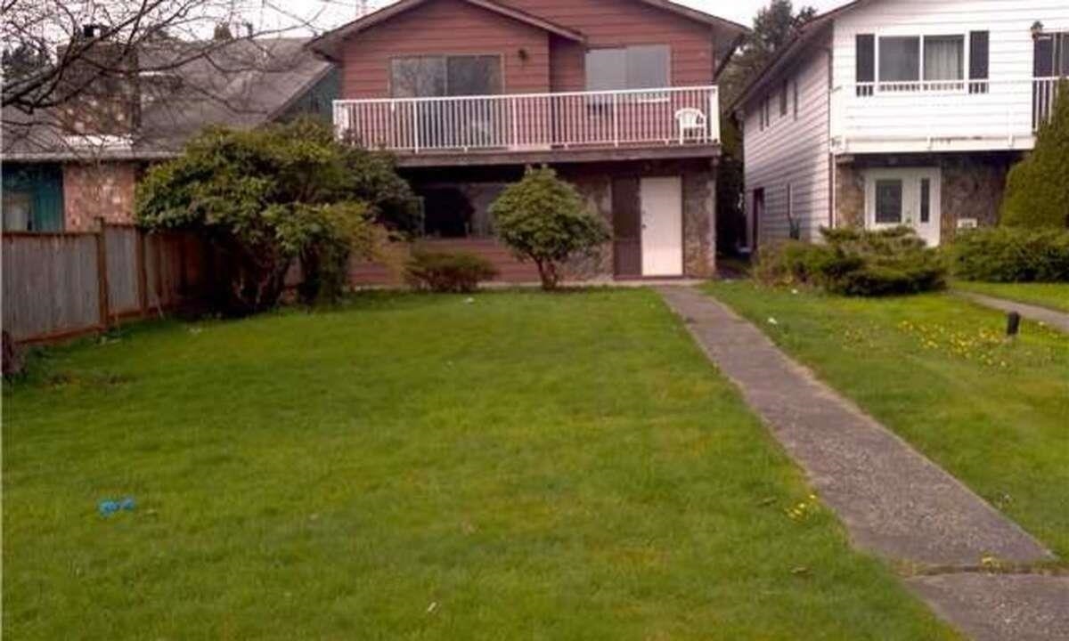 1810 Taylor Street, Port Coquitlam, BC V3C 4S8