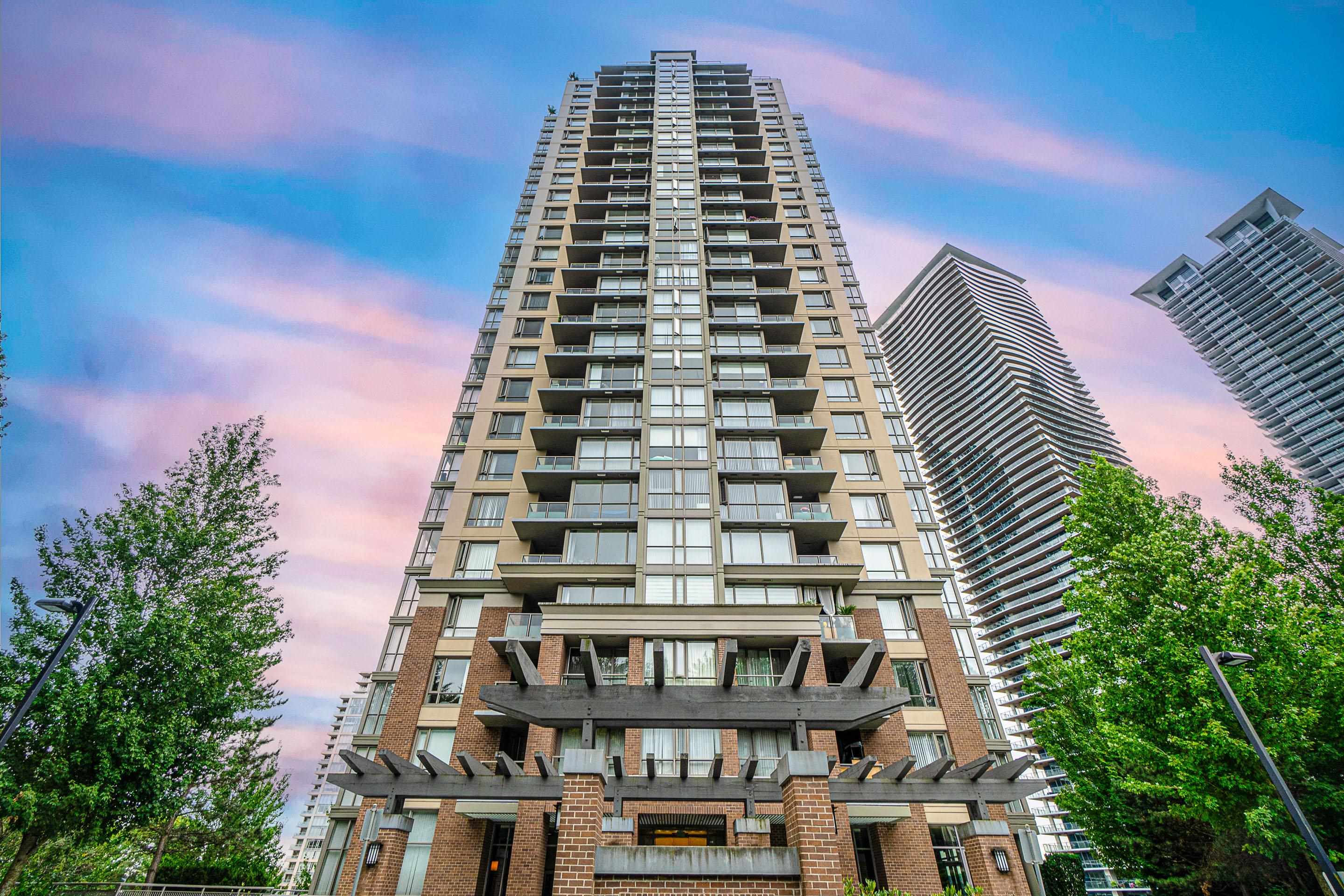 4888 Brentwood Drive #1205, Burnaby, BC V5C 0C6