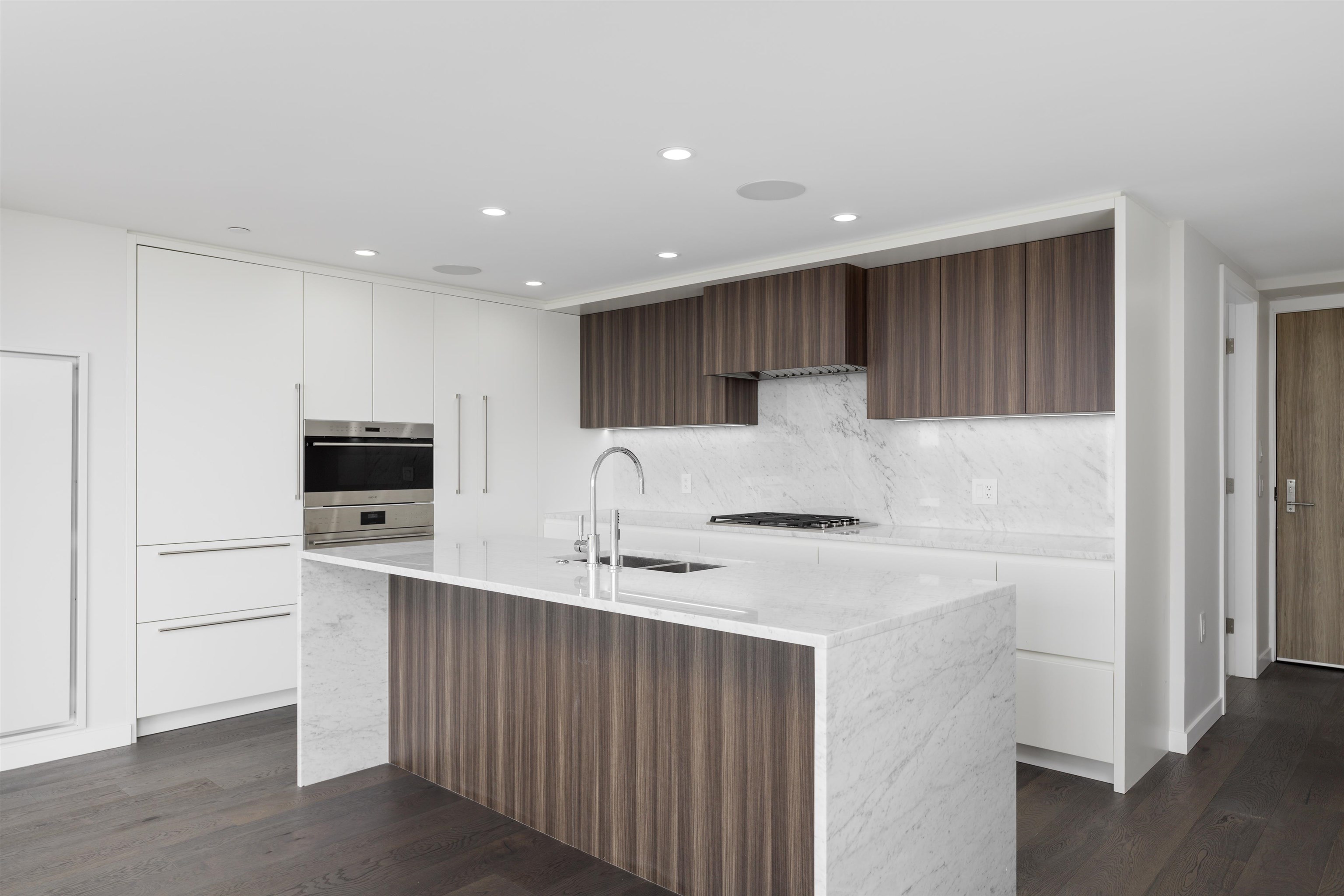 7418 Paulson Street #2205, Vancouver, BC V6P 0K2