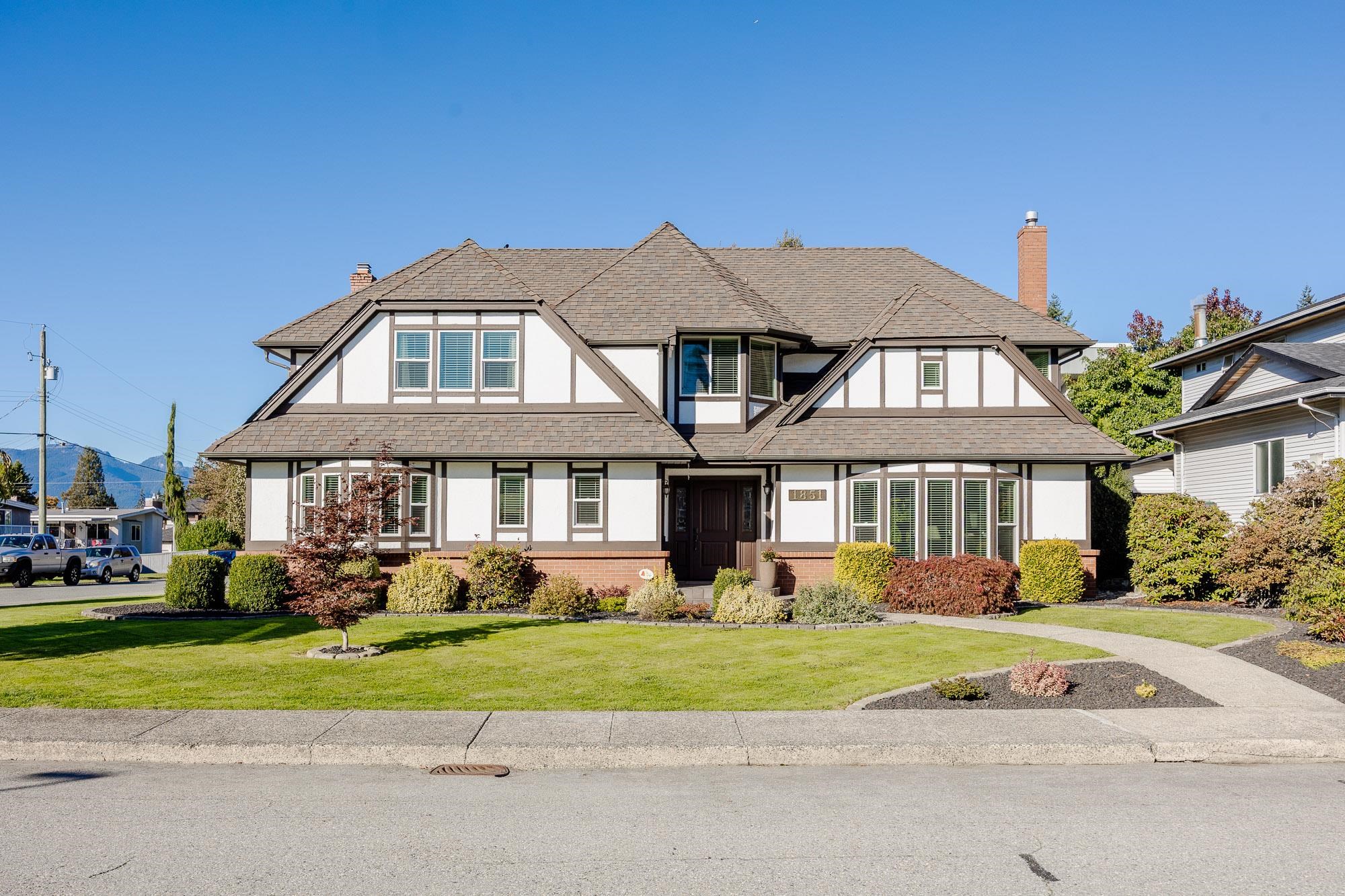 1851 Masset Court, Coquitlam, BC V3J 7P1
