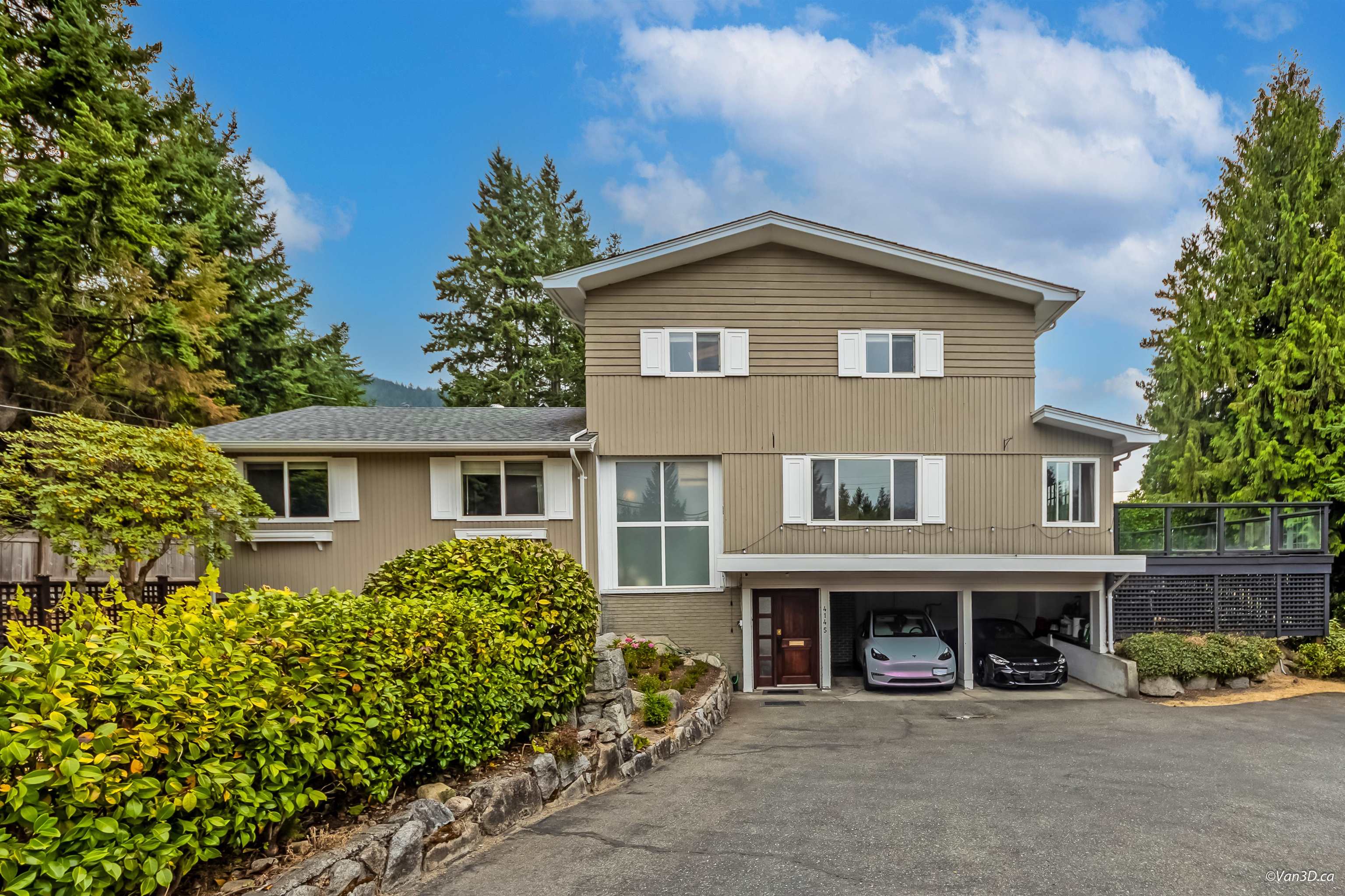 4145 Ripple Road, West Vancouver, BC V7V 3L1