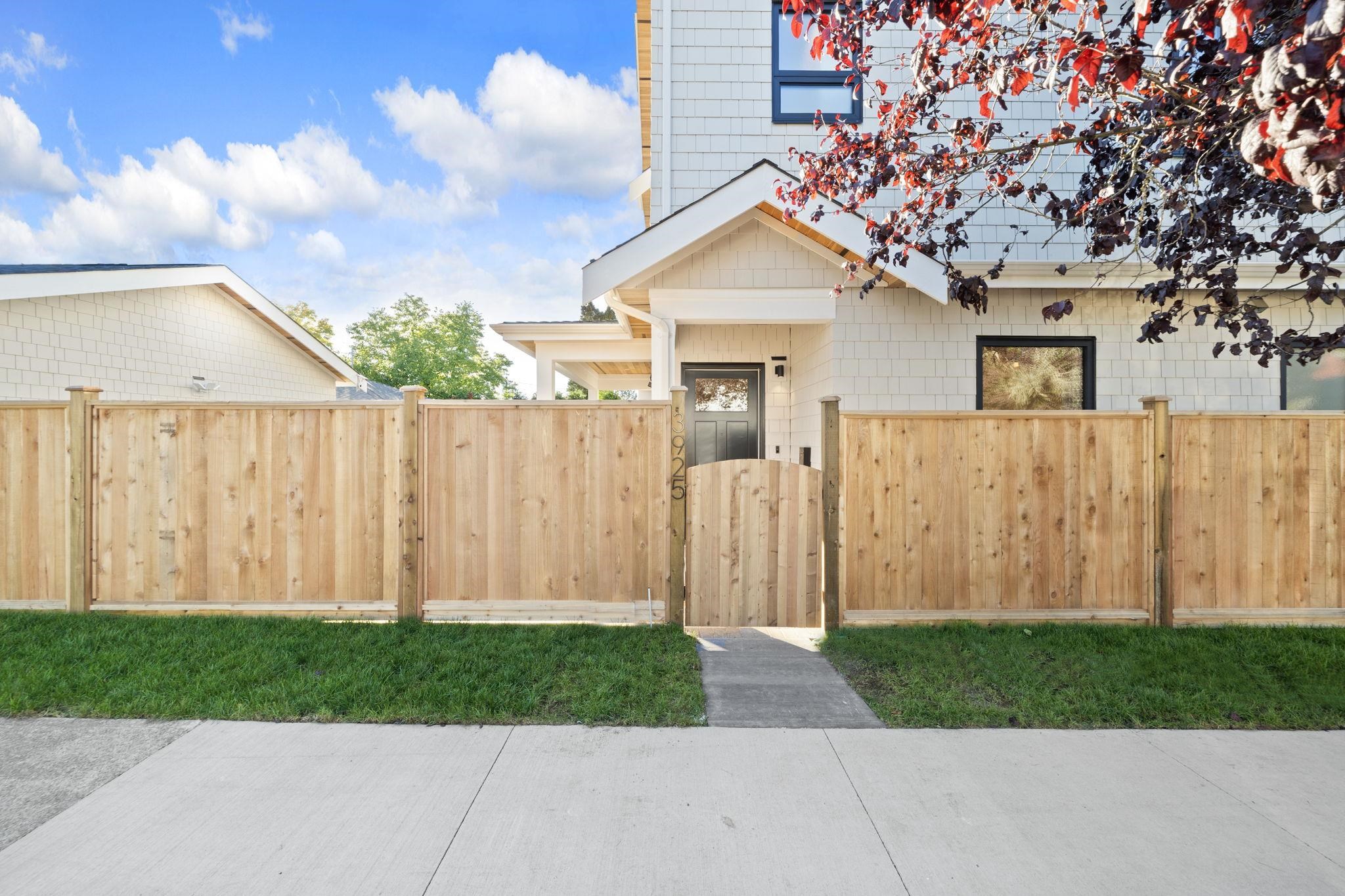 3925 Wallace Street, Vancouver, BC V6S 1M1