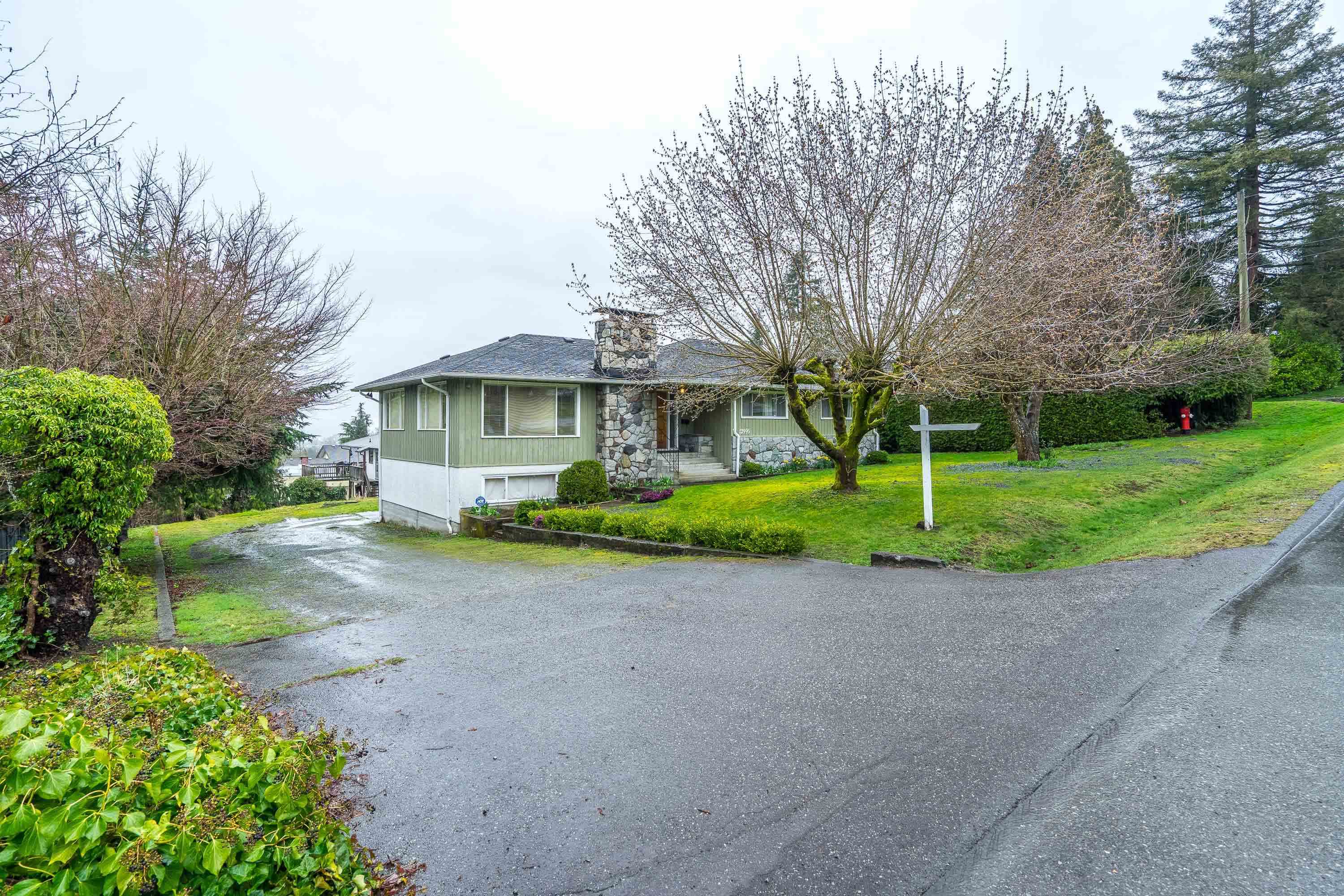 110 Avenue, Surrey, BC V3T 2P4