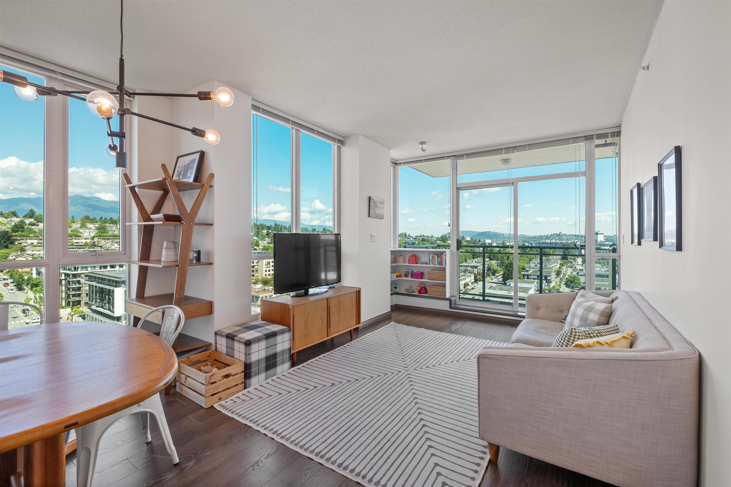 188 E Esplanade, North Vancouver, BC V7L 4Y1