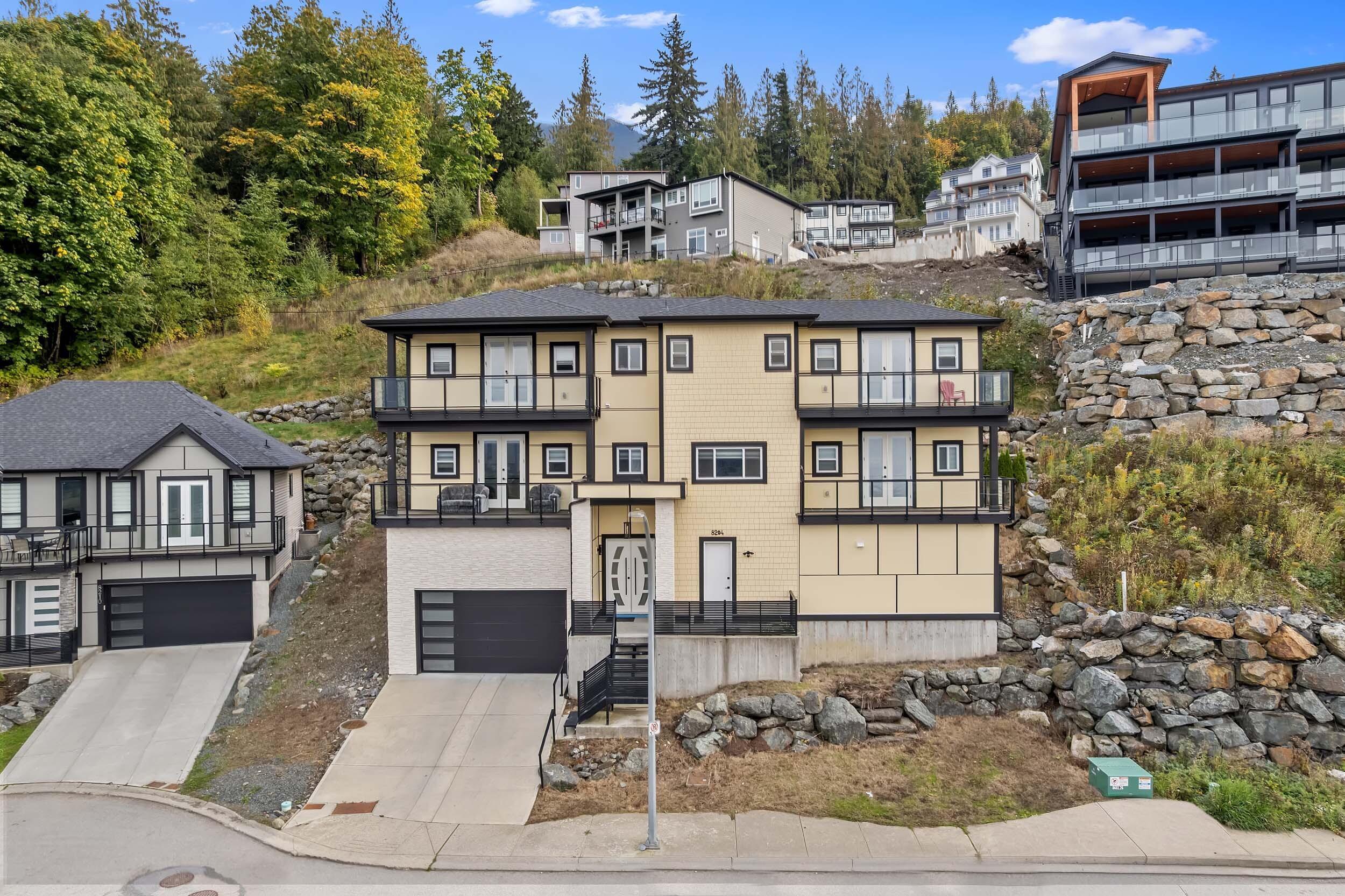 8204 Harvest Place, Chilliwack, BC V4Z 0E4