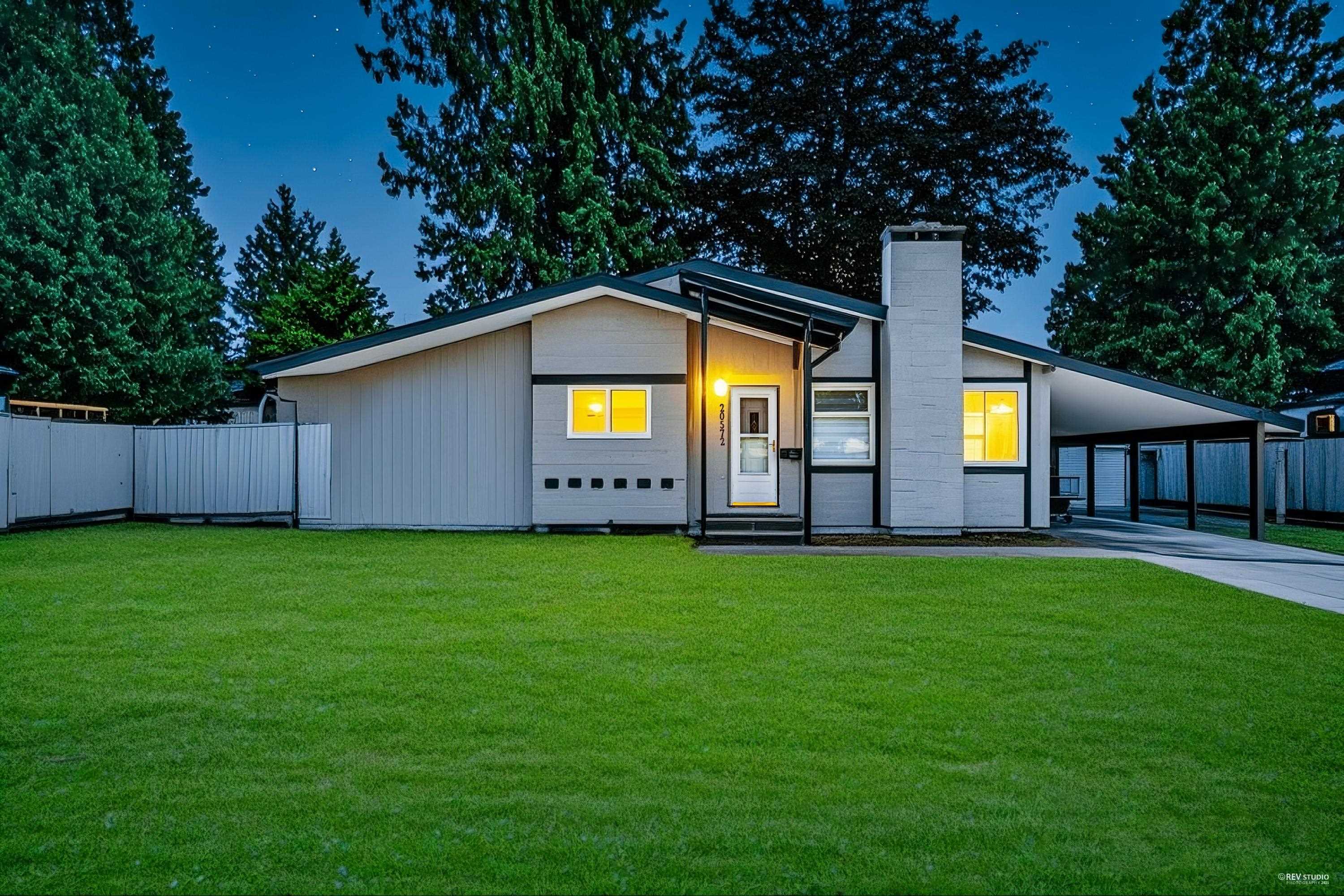 43 Avenue, Langley, BC V3A 3C2