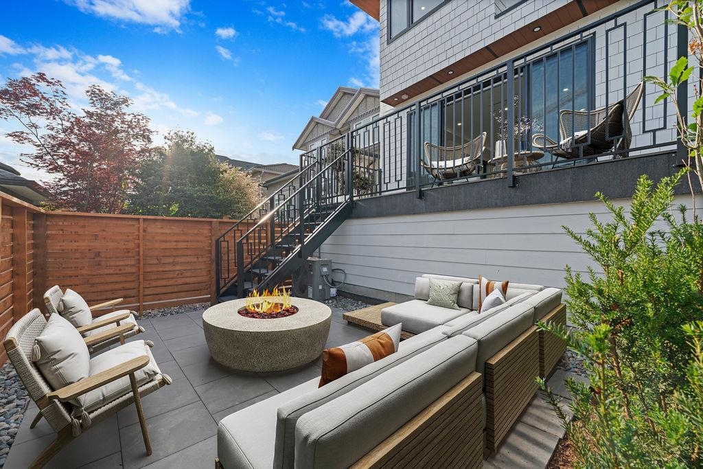 2282 East 8th Avenue #3, Vancouver, BC V5N 1V5