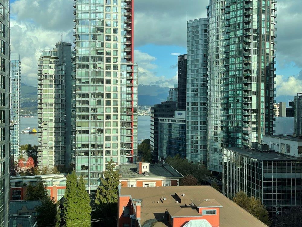 1200-1288 West Georgia Street #1203, Vancouver, BC V6E 4R2