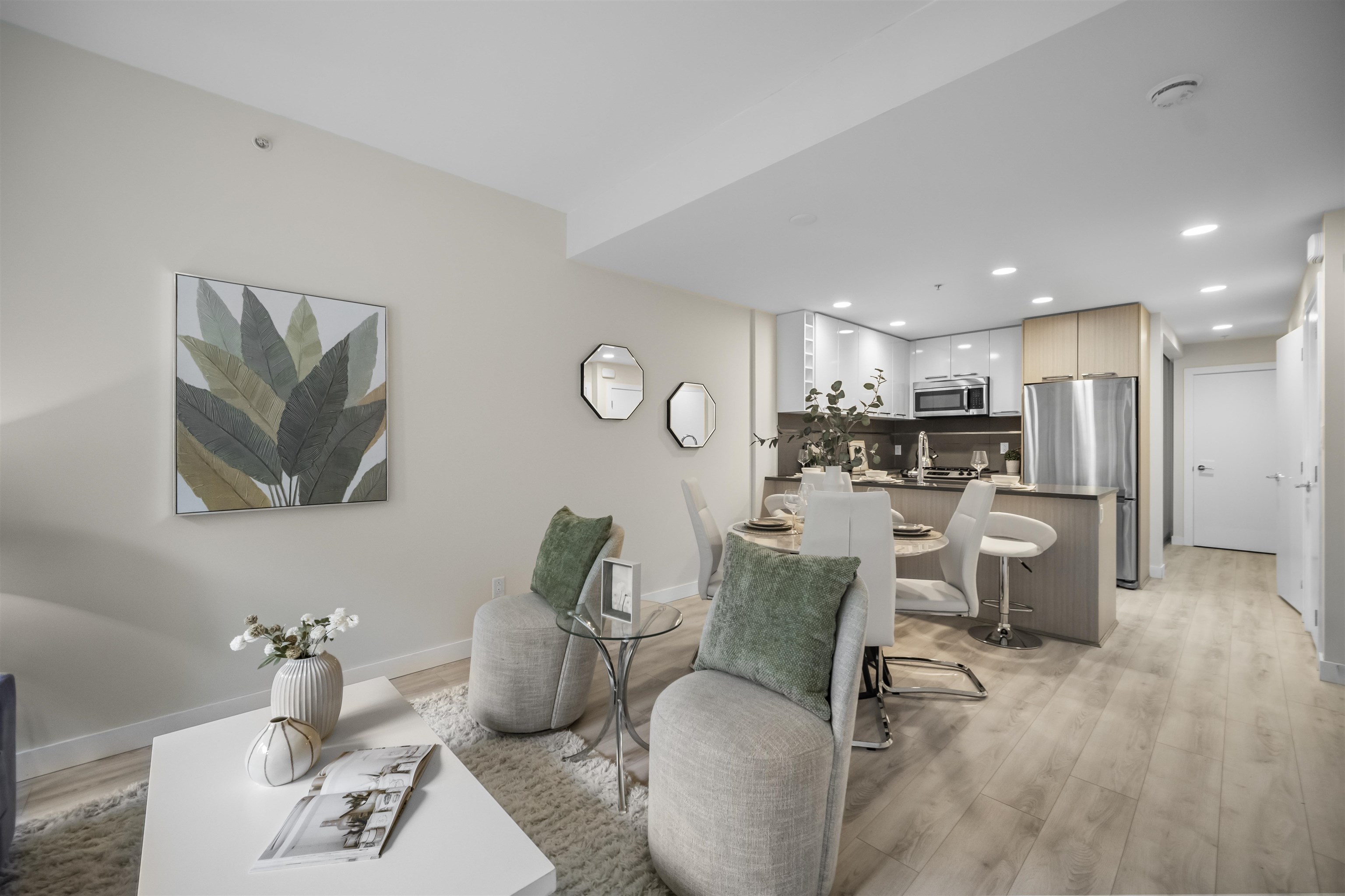 9350 University High Street #207, Burnaby, BC V5A 0B6