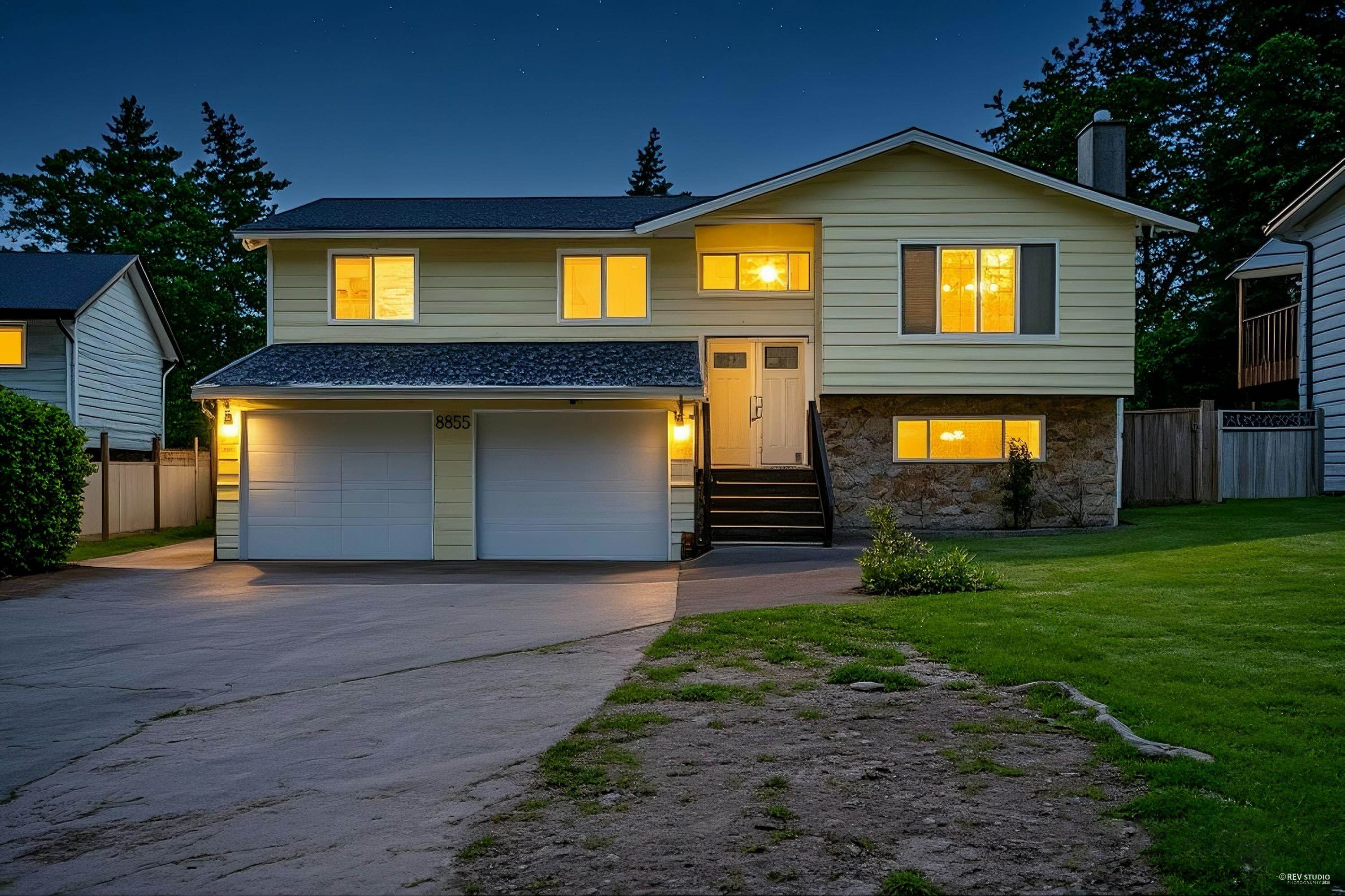 146a Street, Surrey, BC V3R 6Z9