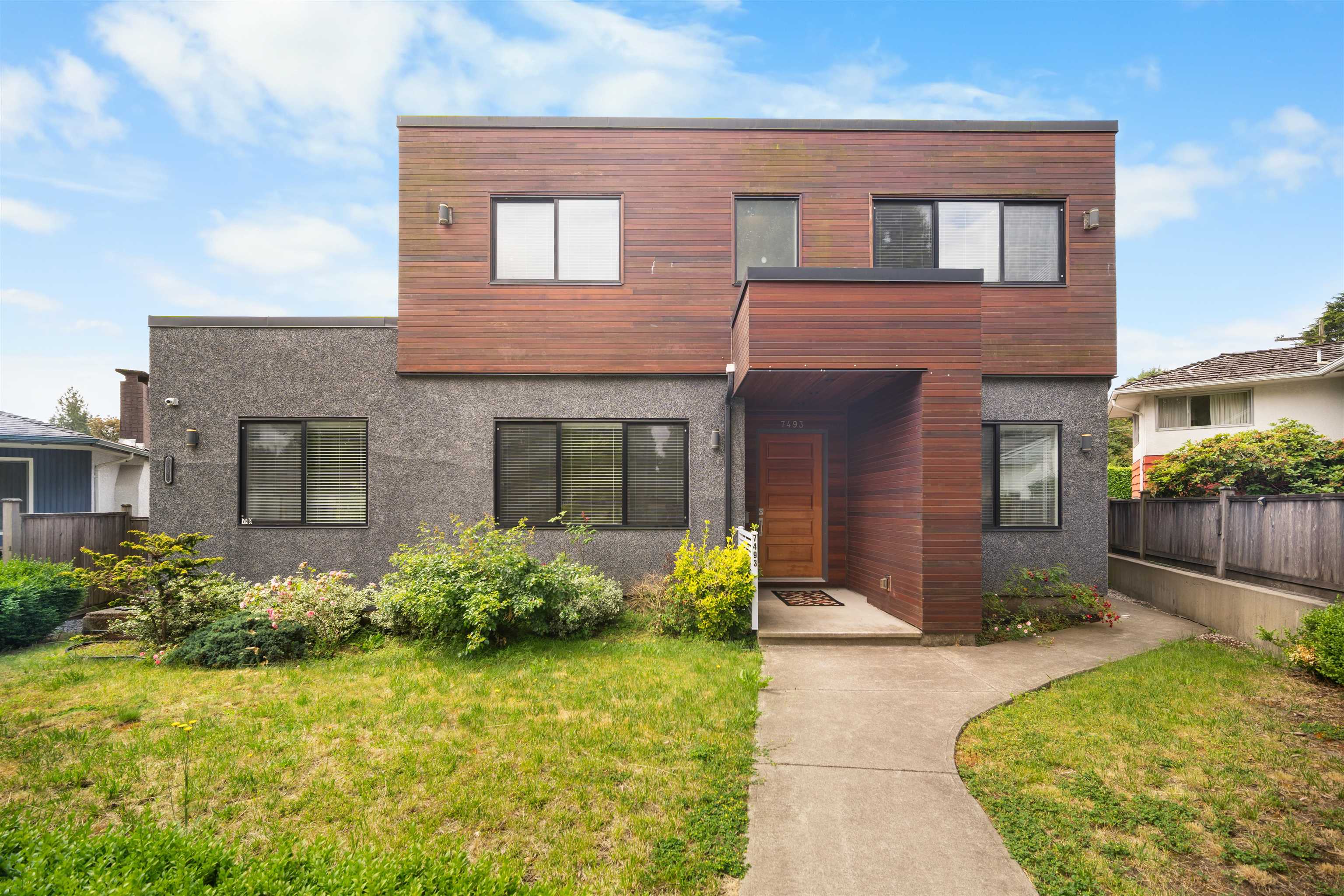 7493 7493 Gatineau Place, Vancouver, BC V5S 2S3