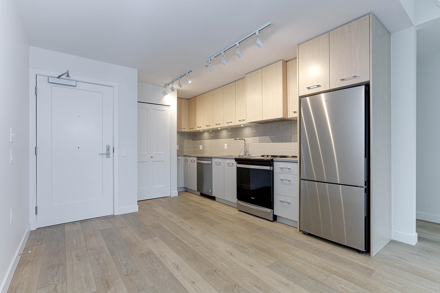4933 Clarendon Street #111, Vancouver, BC V5R 3J3