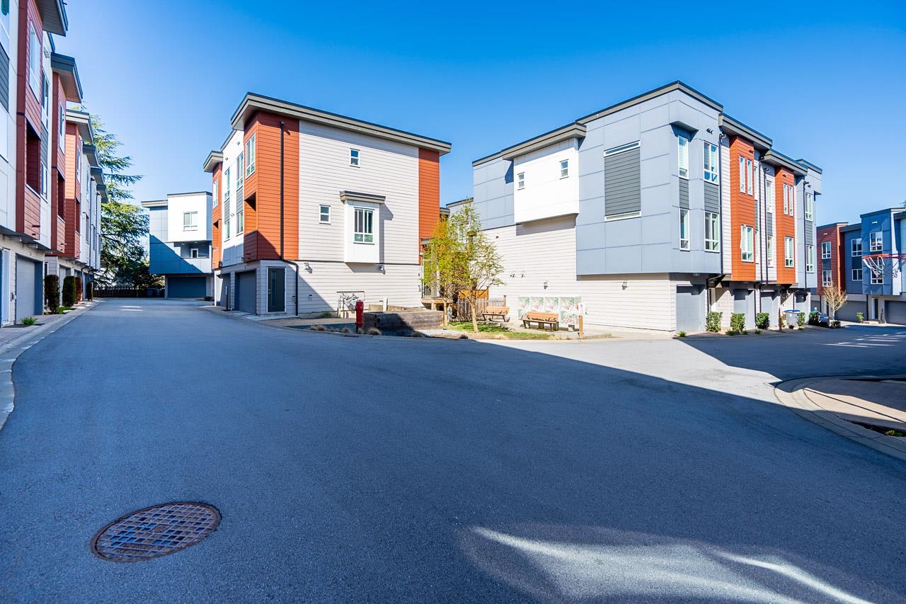1670 160 Street #35, Surrey, BC V4A 0C6