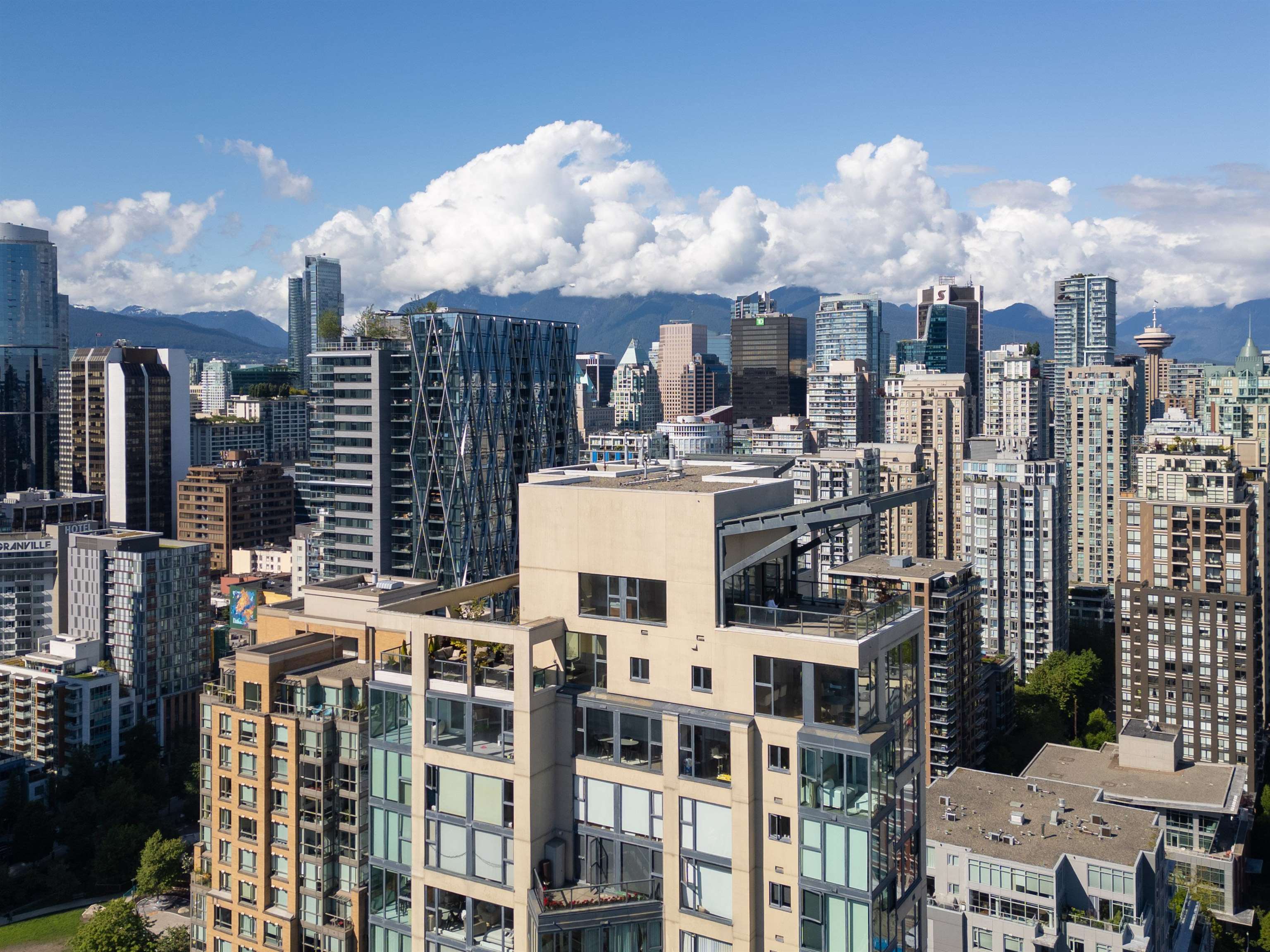 1155 Homer Street #2901, Vancouver, BC V6B 5T5