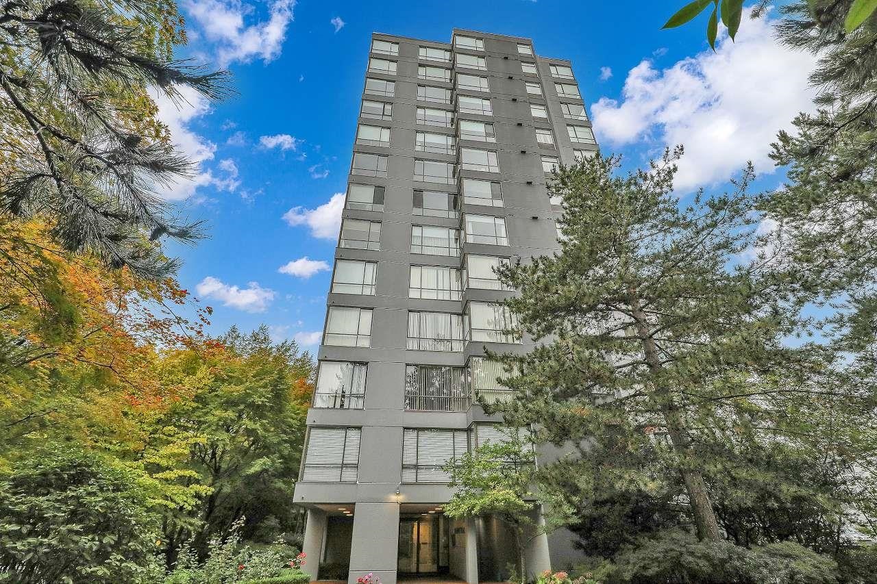 2115 West 40th Avenue #1202, Vancouver, BC V6M 1W4