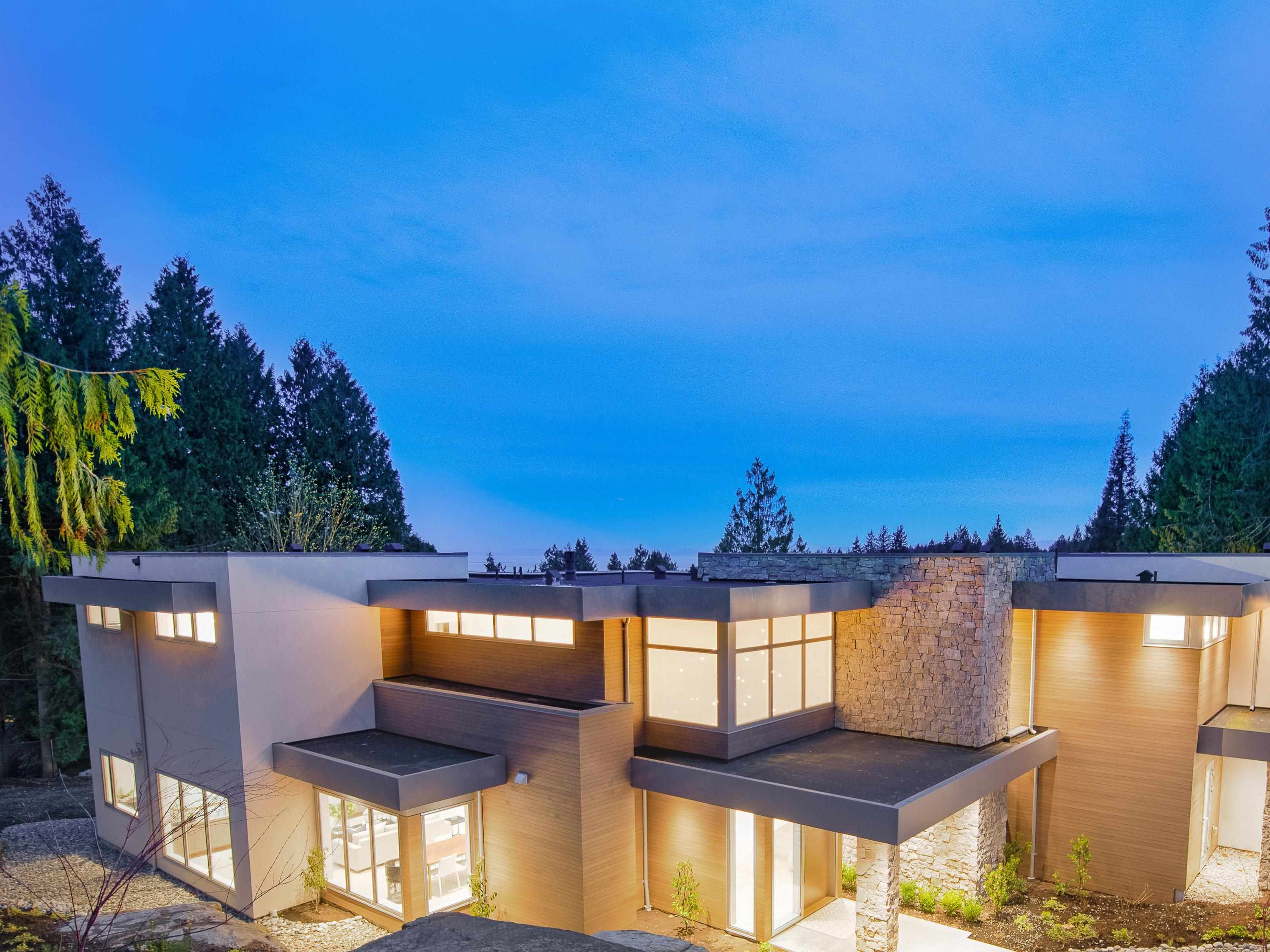 4177 Rockridge Road, West Vancouver, BC V7W 1A3