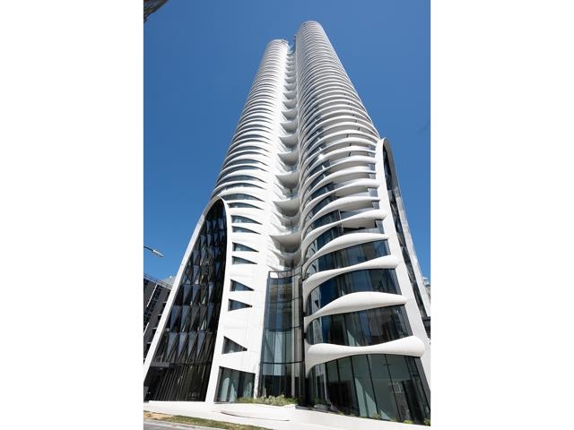 1033 Nelson St #2204, Vancouver, BC V6E 0E5