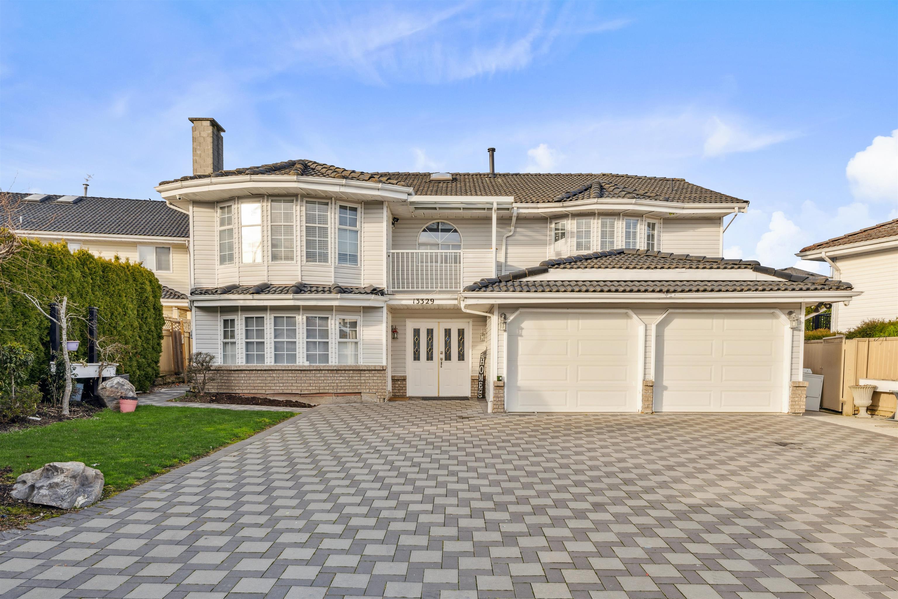 88a Avenue, Surrey, BC V3V 7W4