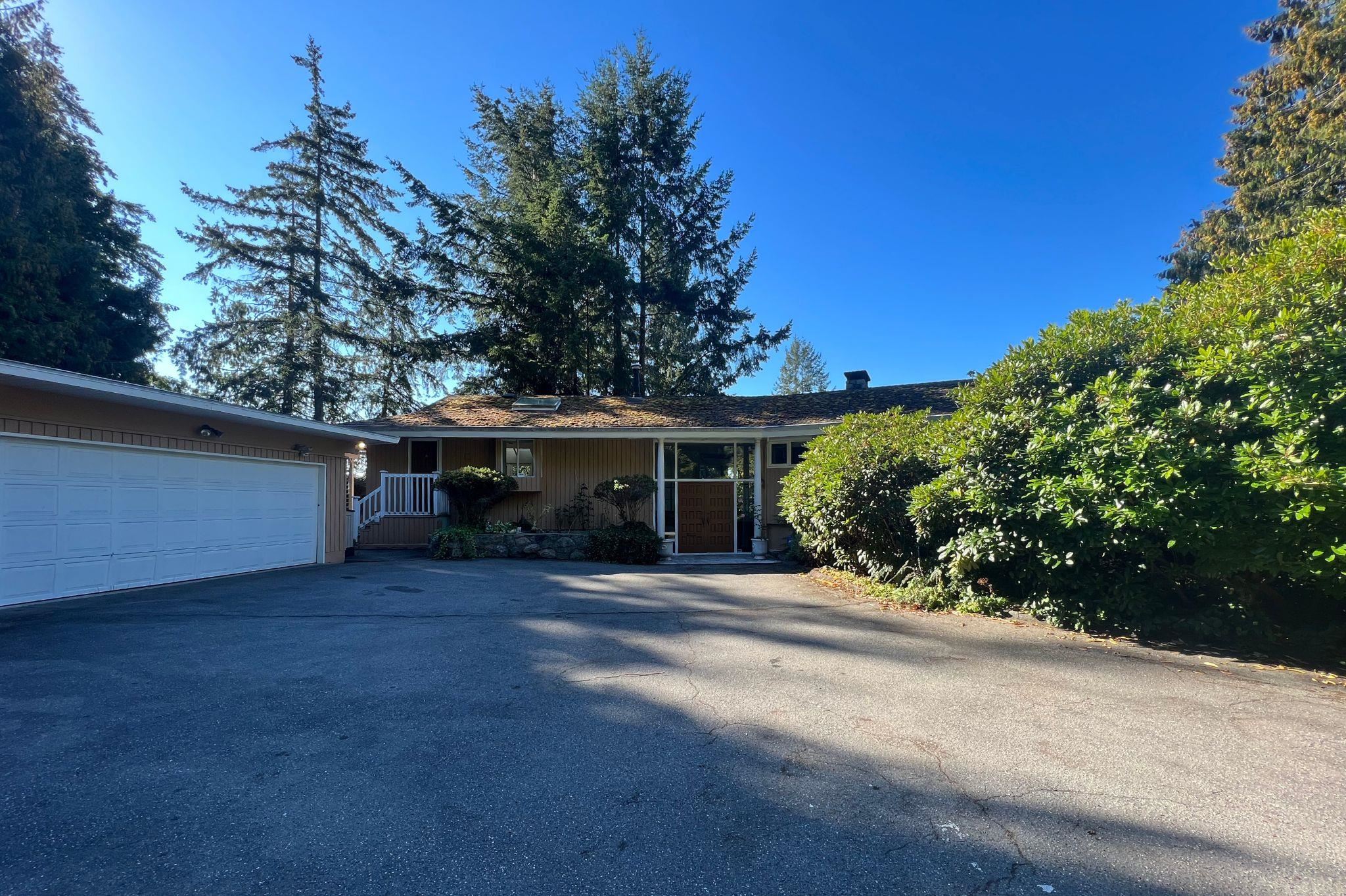 4408 Woodpark Road, West Vancouver, BC V7S 2W4