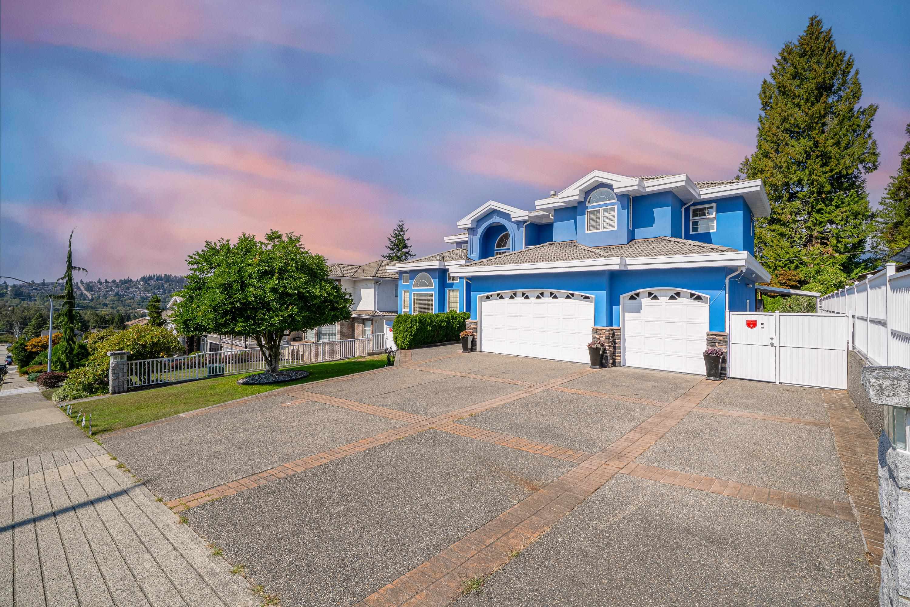 7287 Pandora Street, Burnaby, BC V5A 1B8