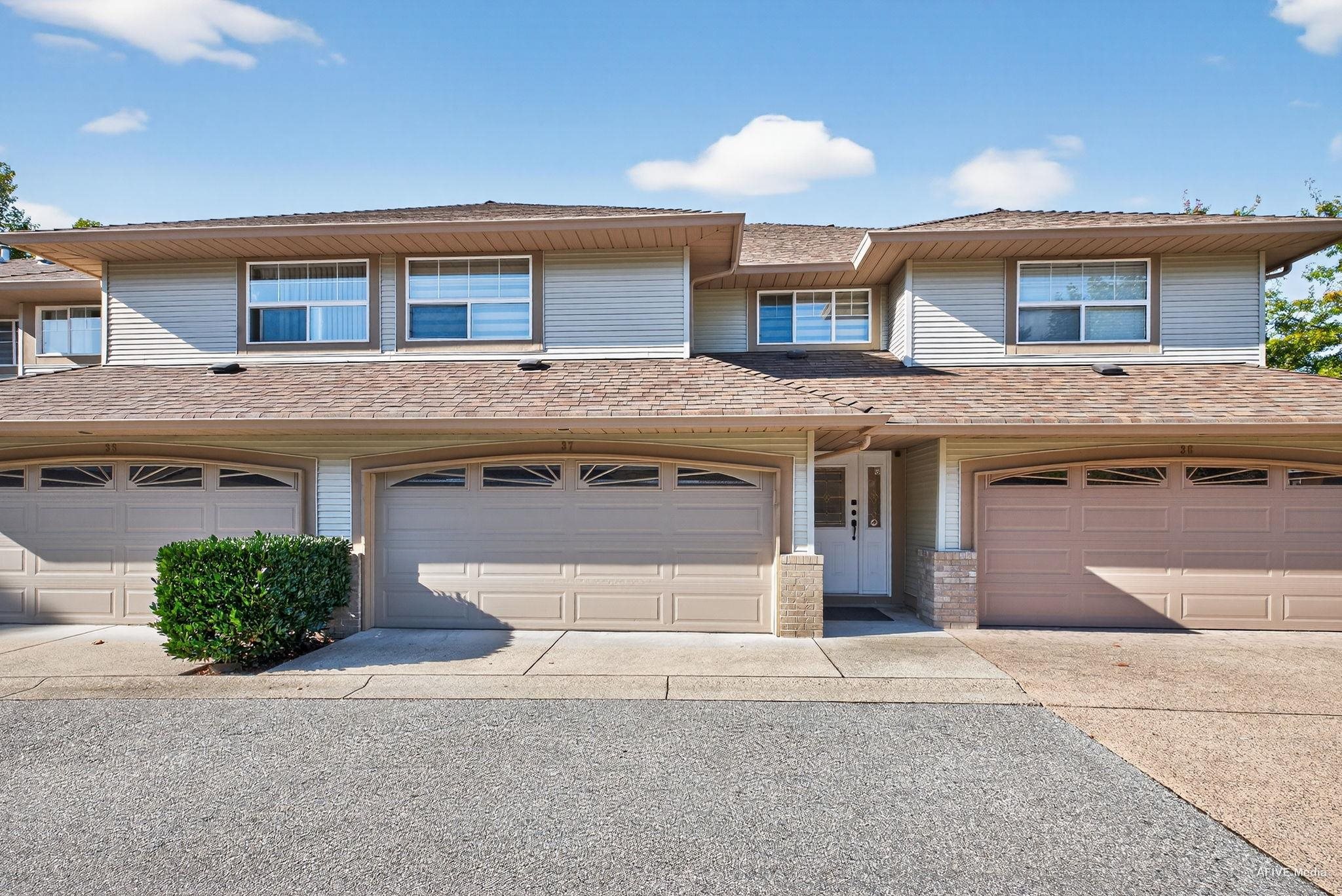 12165 75 Avenue #37, Surrey, BC V3W 0W7