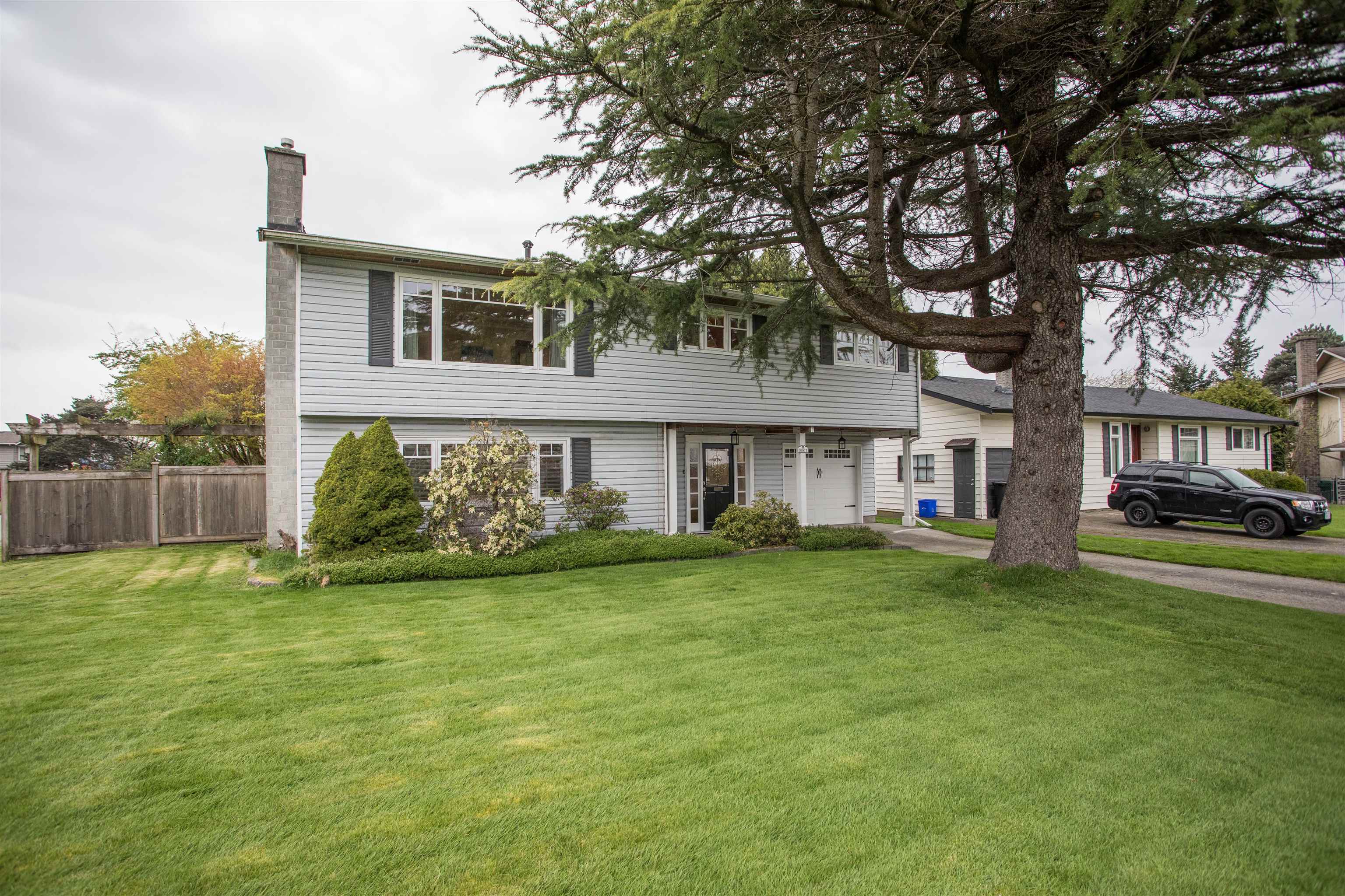 10811 Seahurst Place, Richmond, BC V7A 3Z7