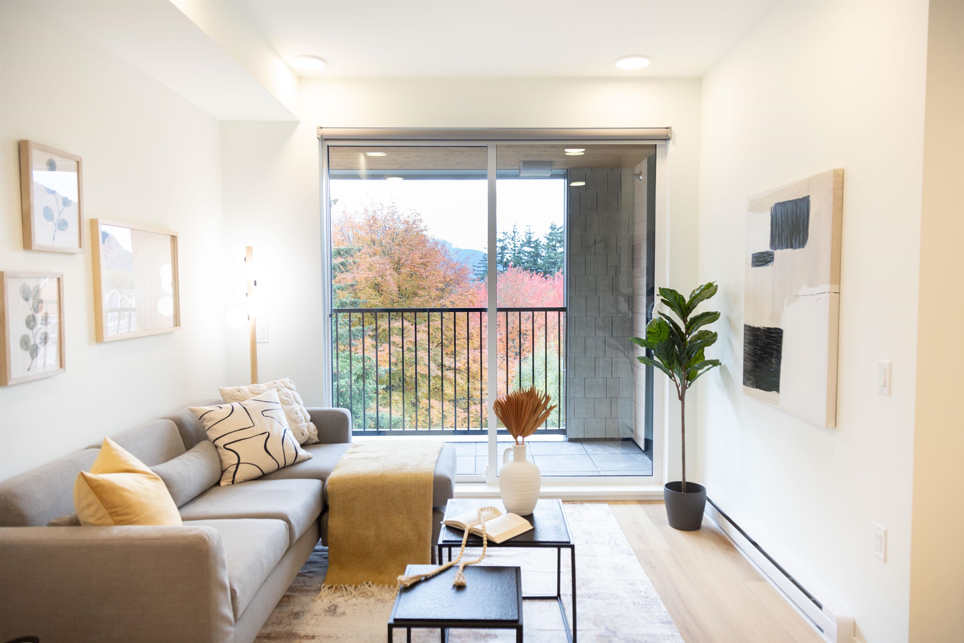 37994 2 Avenue #605, Squamish, BC V8B 0C3