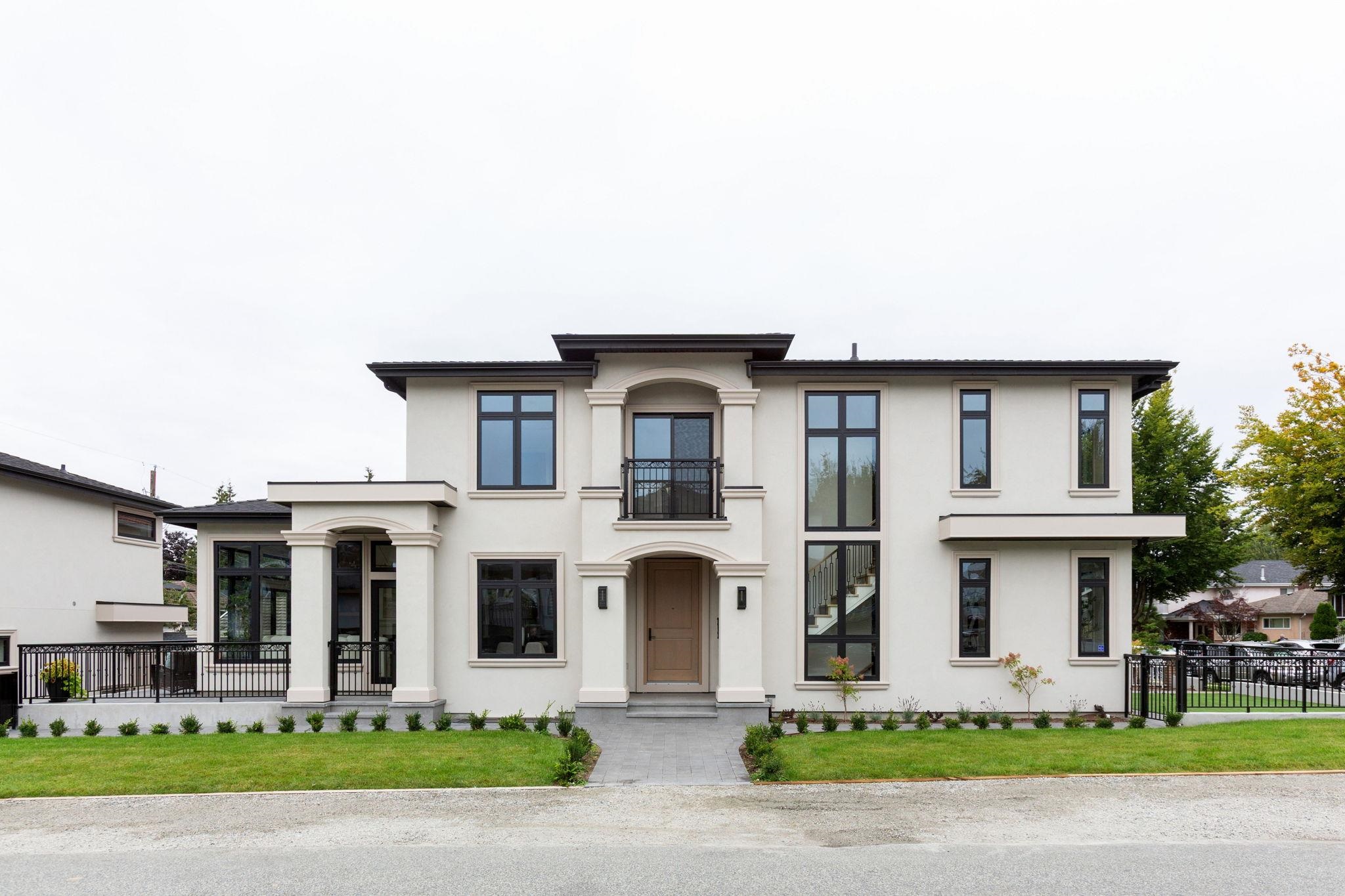 811 Madison Avenue, Burnaby, BC V5C 2X4