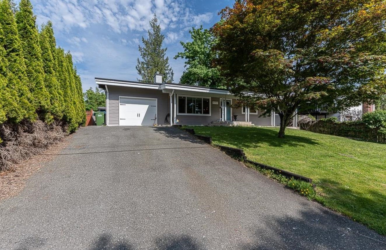 2152 Maywood Court, Abbotsford, BC V2S 4Z1