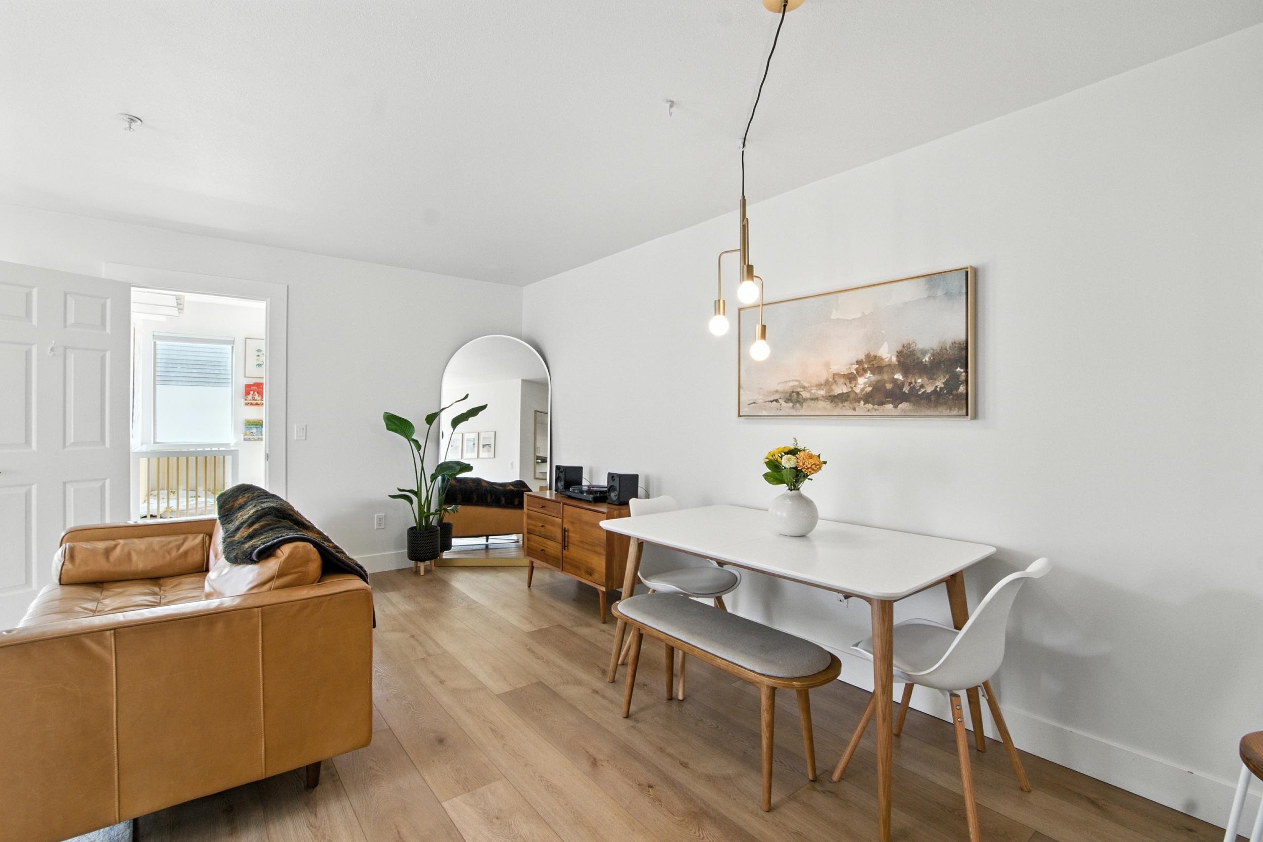 688 East 16th Avenue #106, Vancouver, BC V5T 2V4