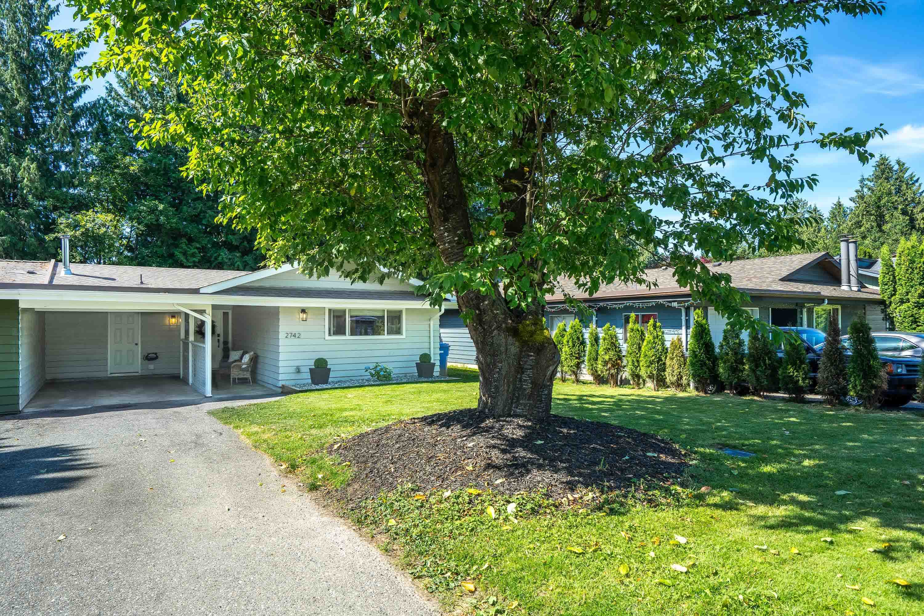 2742 Sandon Drive, Abbotsford, BC V2S 7J3