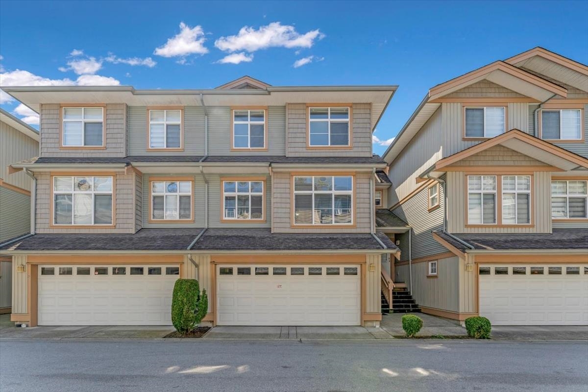 7518 138 Street #7, Surrey, BC V3W 1S1