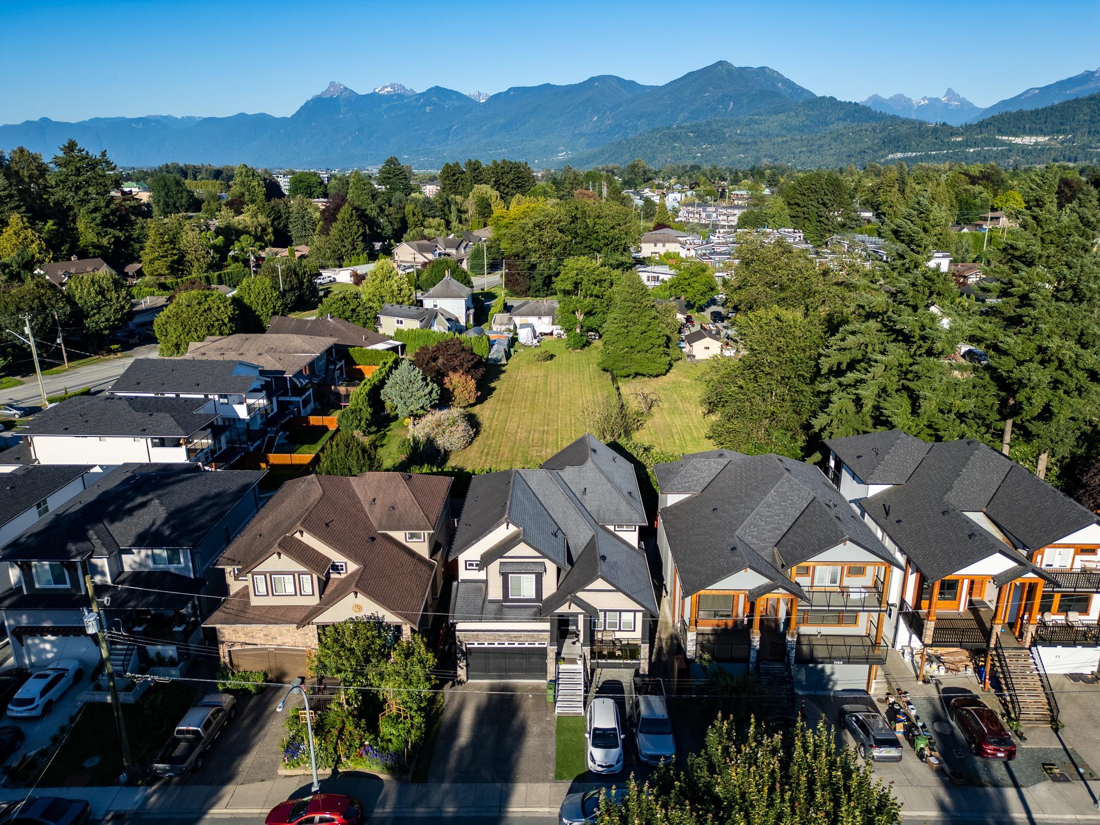 7186 Elwood Drive, Chilliwack, BC V2R 1G8