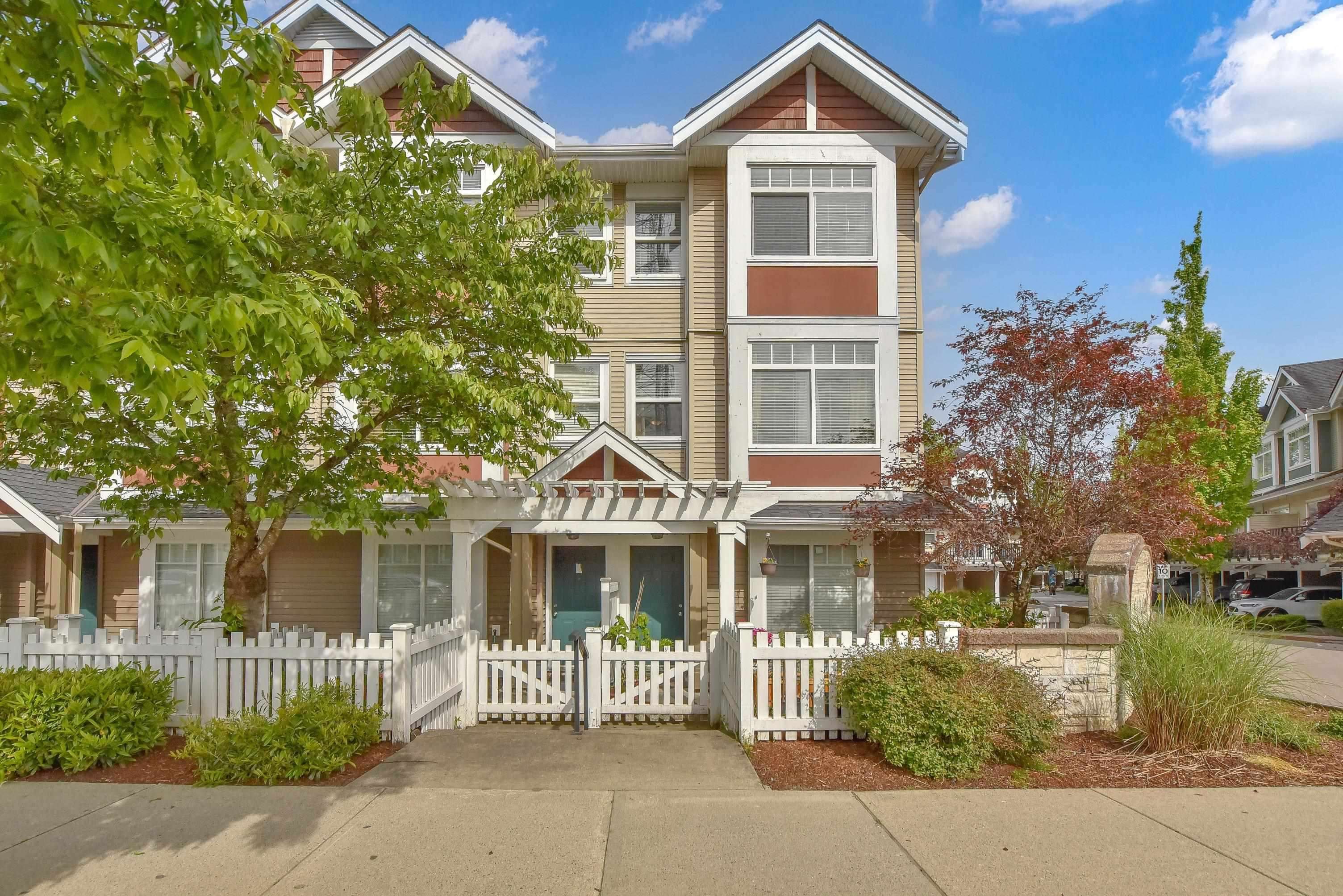8676 158 Street #7, Surrey, BC V4N 5W3
