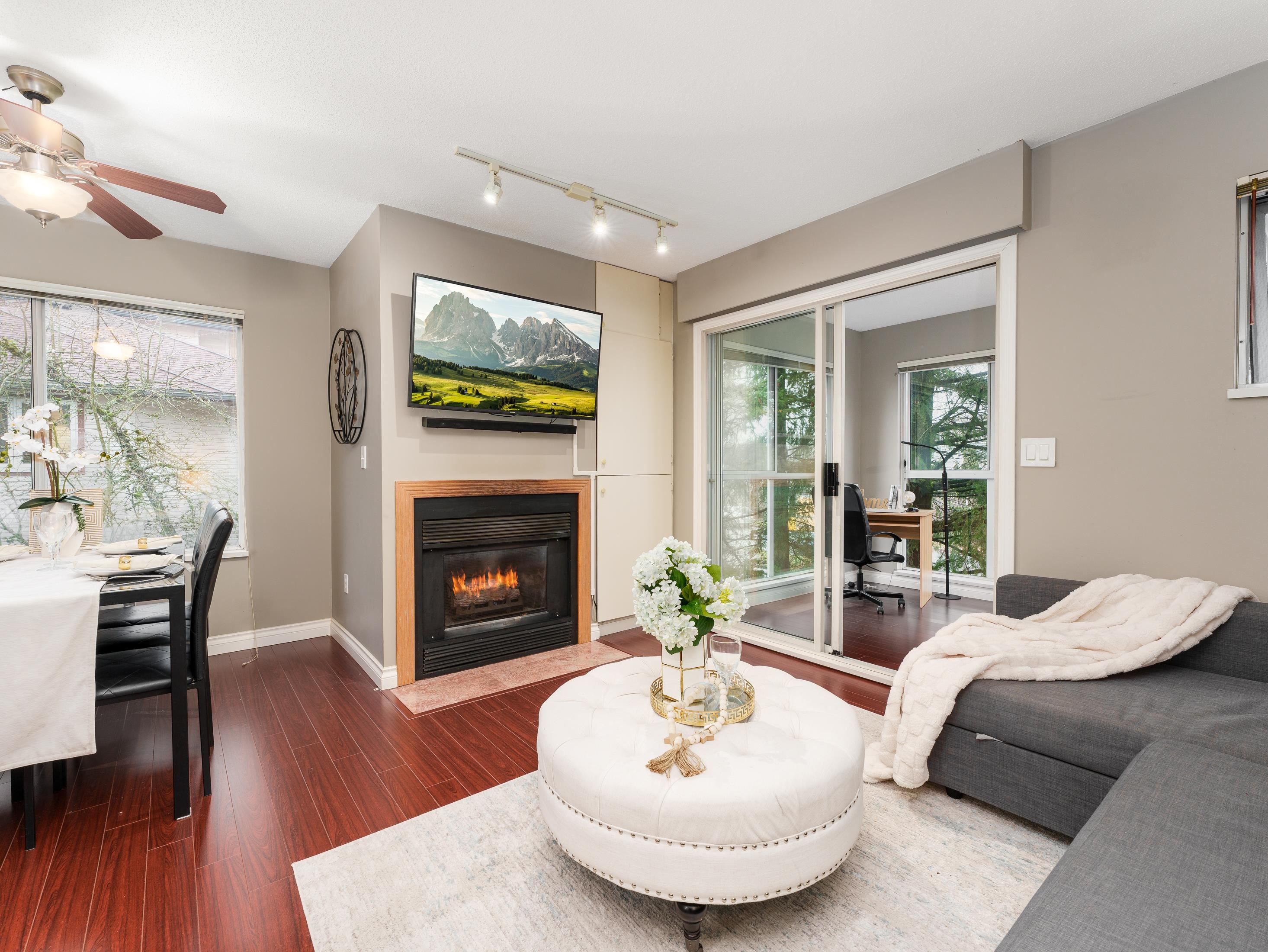 3683 Wellington Avenue #303, Vancouver, BC V5R 4Z5