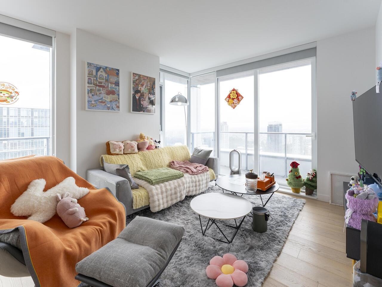 6000 Mckay Avenue #4404, Burnaby, BC V5H 0K2