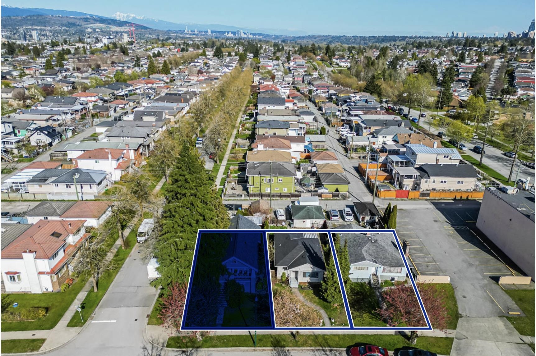 4404 Rupert Street, Vancouver, BC V5R 2J2